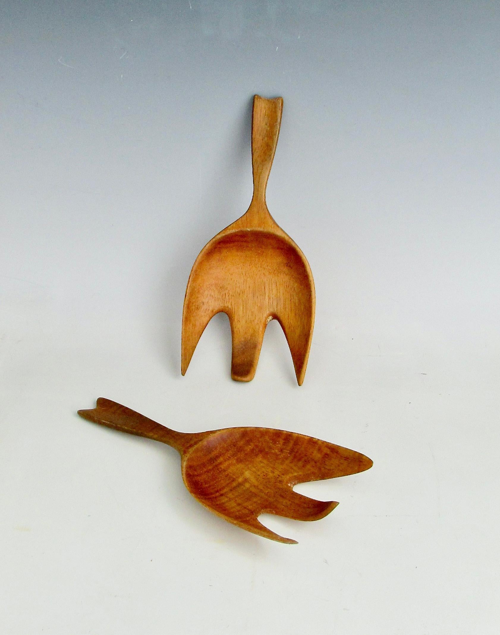 Mid-Century Modern Pair of modernist wood salad servers For Sale