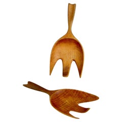 Coppia di salad server in legno modernista