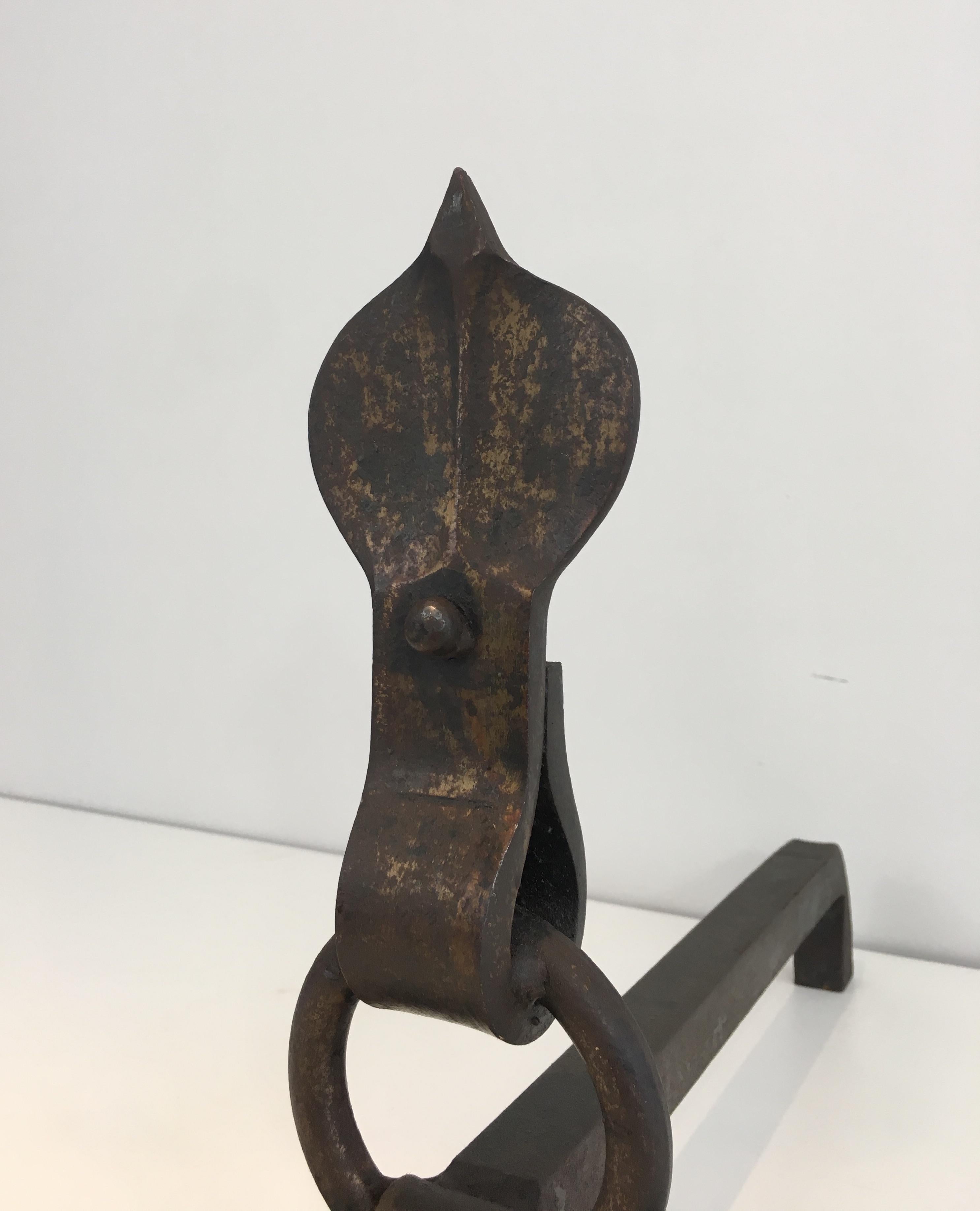 Par de Andirones Modernistas de Hierro Forjado en venta 3