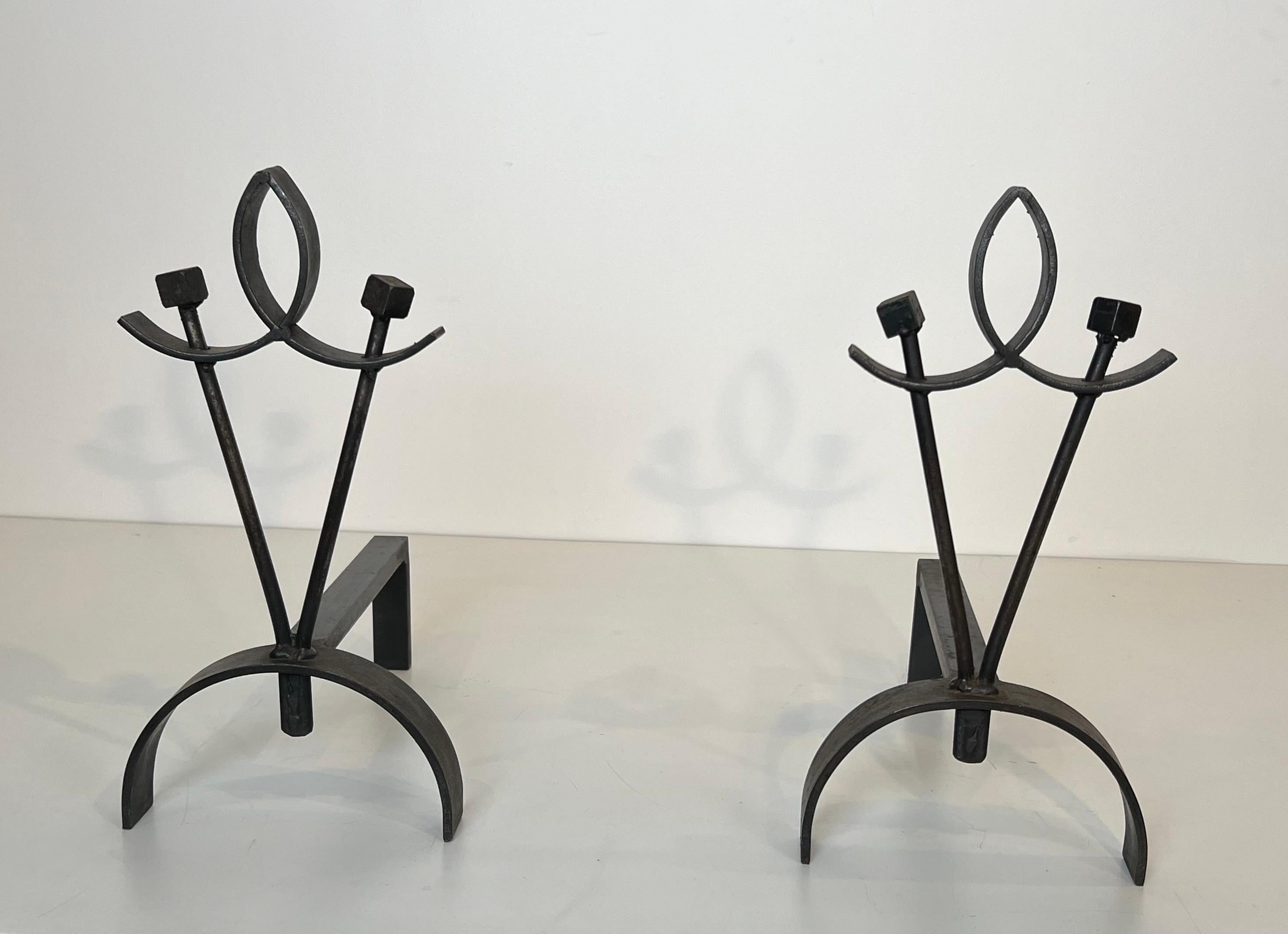 Pair of modernist wrought iron andirons. French work. Circa 1940 For Sale 12