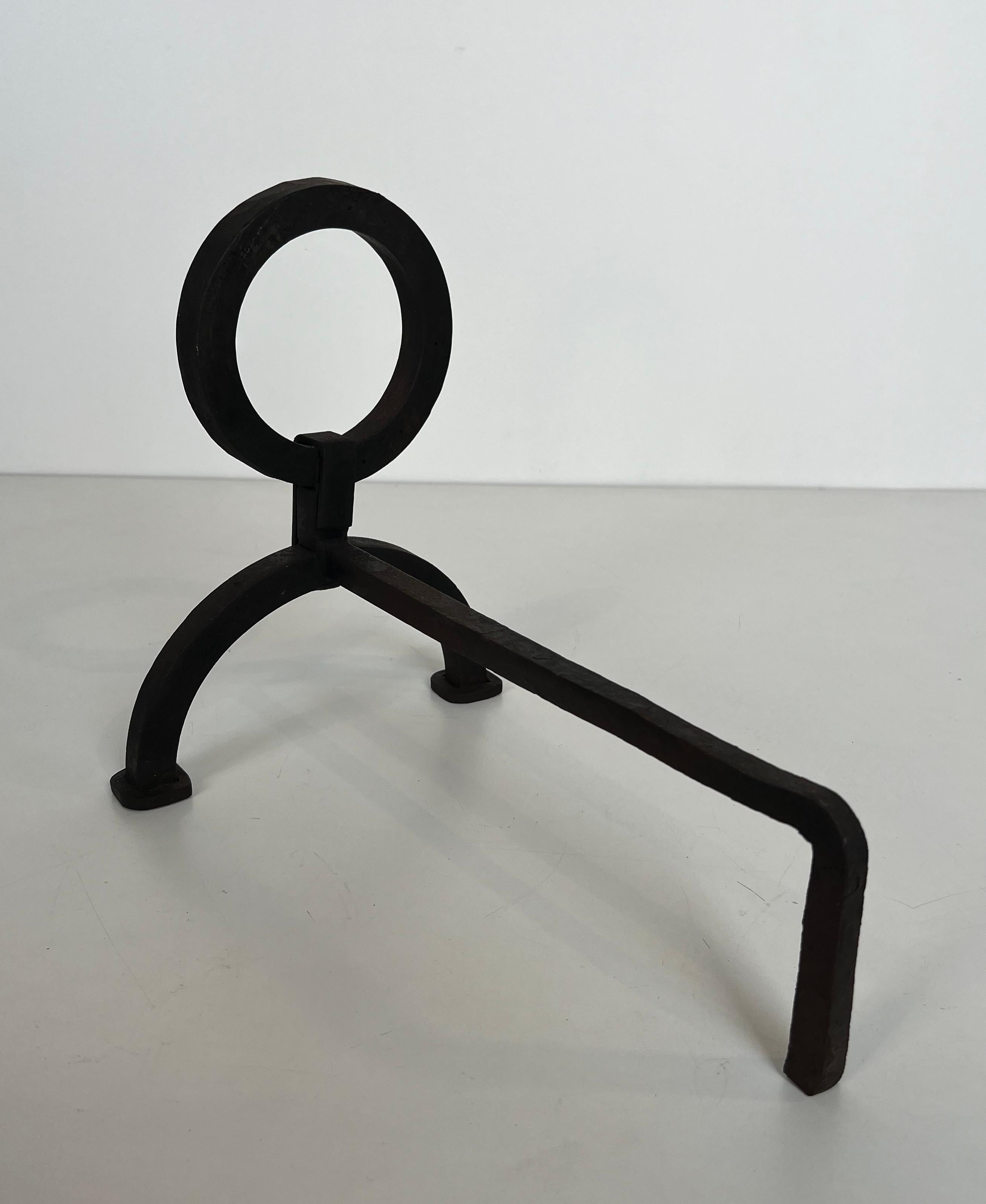 Pareja de Andirones Modernistas de Hierro Forjado al Estilo de Jacques Adnet en venta 6