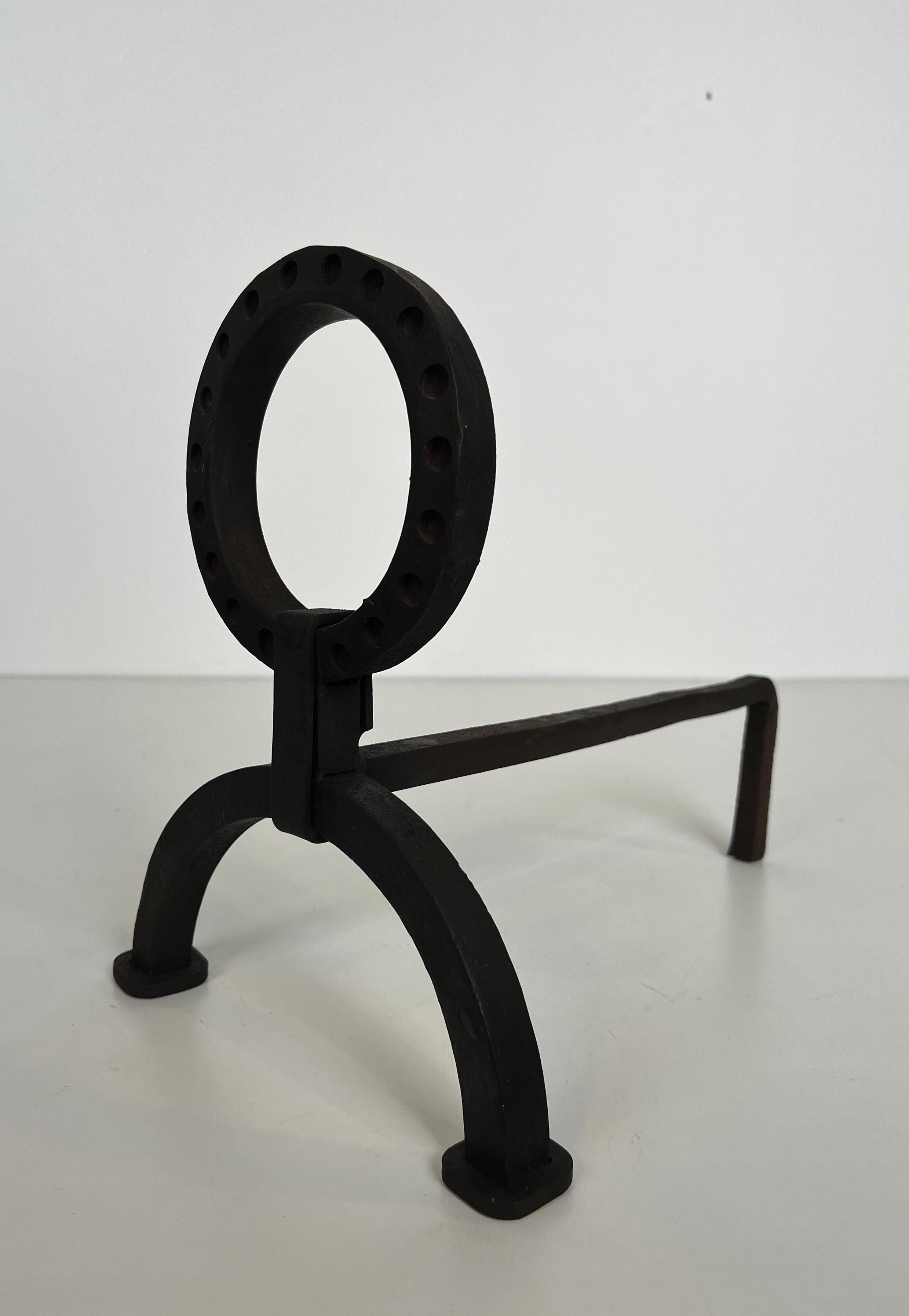 Pareja de Andirones Modernistas de Hierro Forjado al Estilo de Jacques Adnet Hierro forjado en venta