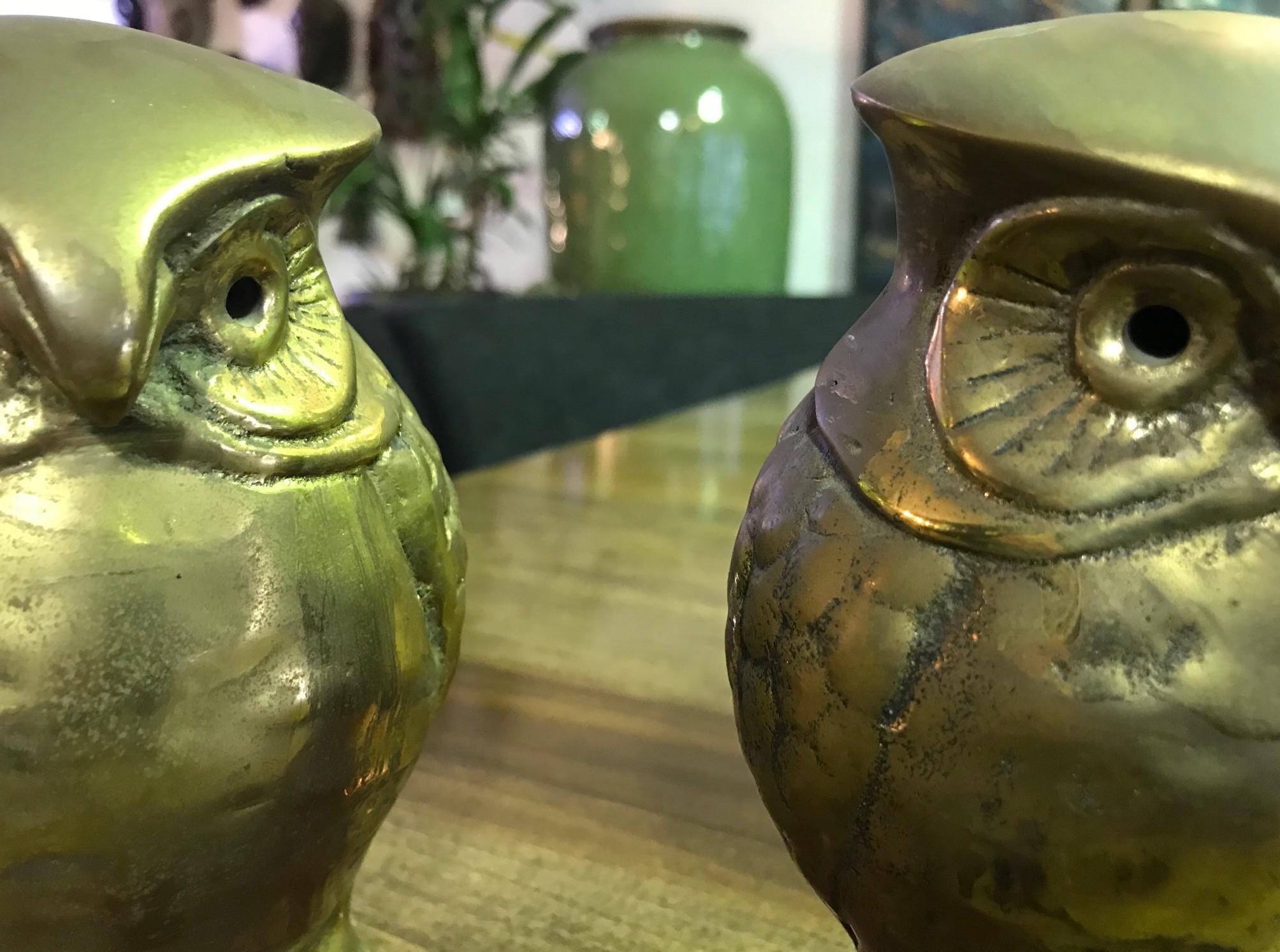 Hong Kong Pair of Modernists Mid-Century Modern Heavy Bronze Owls Bookends Sculptures