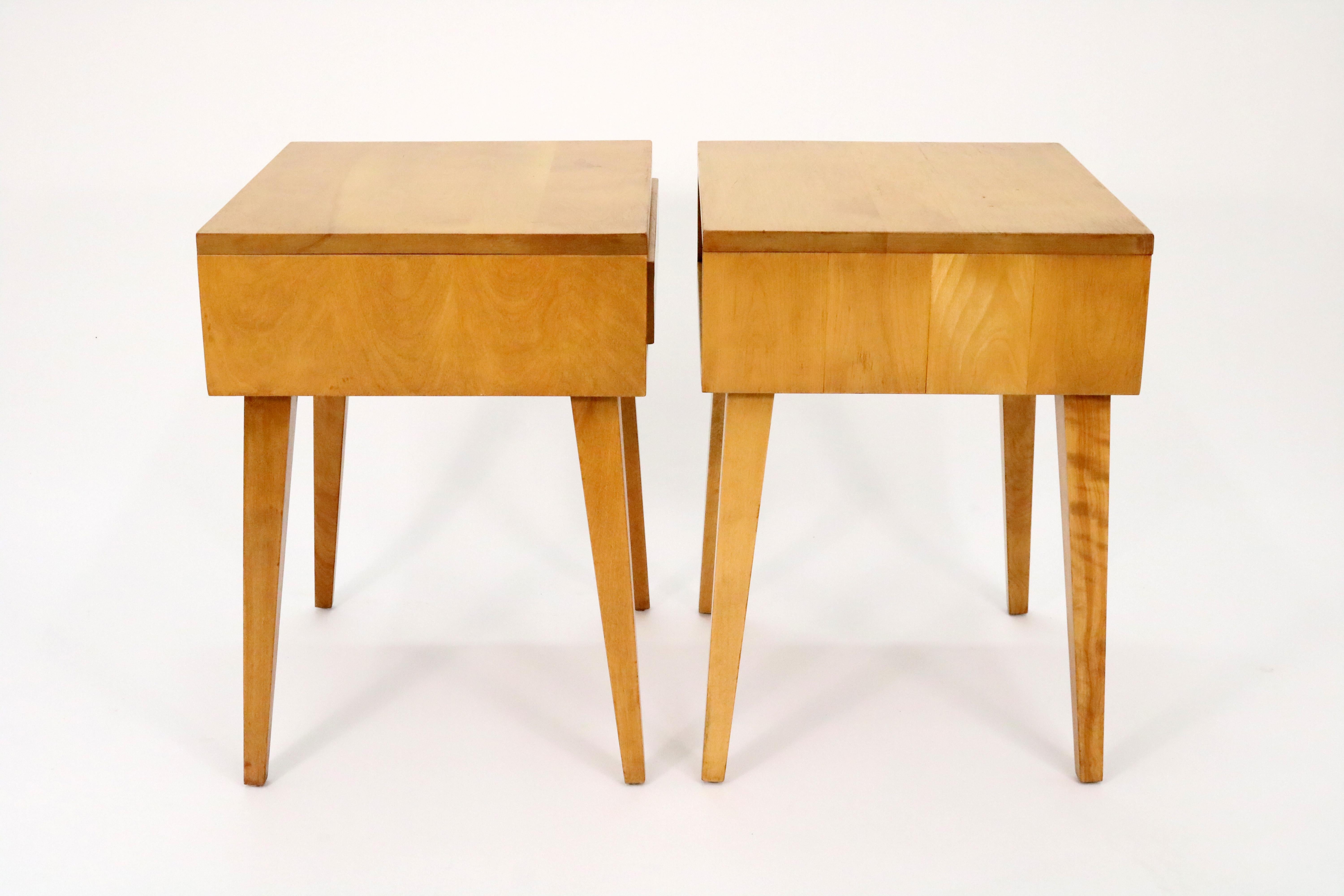 American Pair of 'Modernmates' Night Stands by Leslie Diamond for Conant Ball