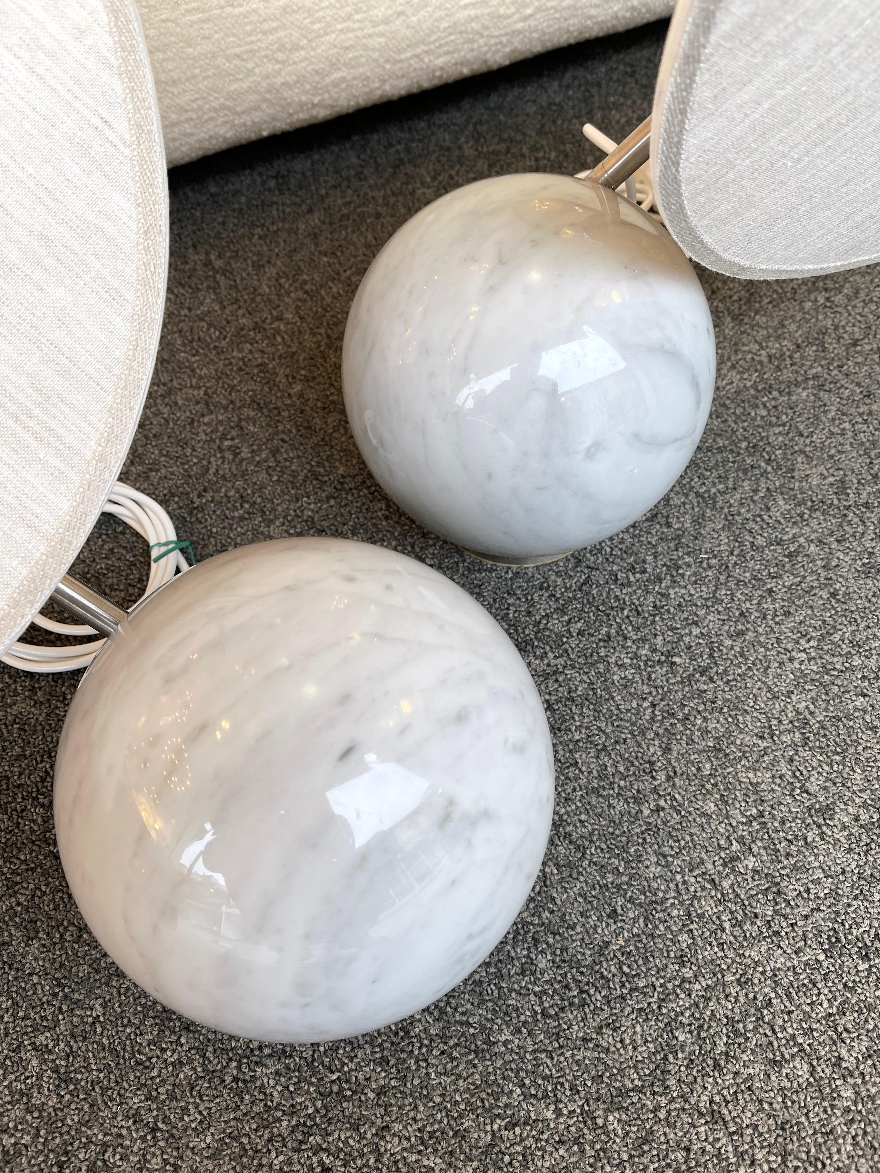 Pair of Modular Marble Ball Lamps by 3 Luci. Italy, 1970s 3