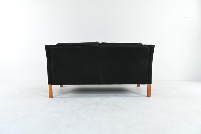 Pair of Mogens Hansen Black Pebbled Leather Loveseats For Sale at 1stDibs