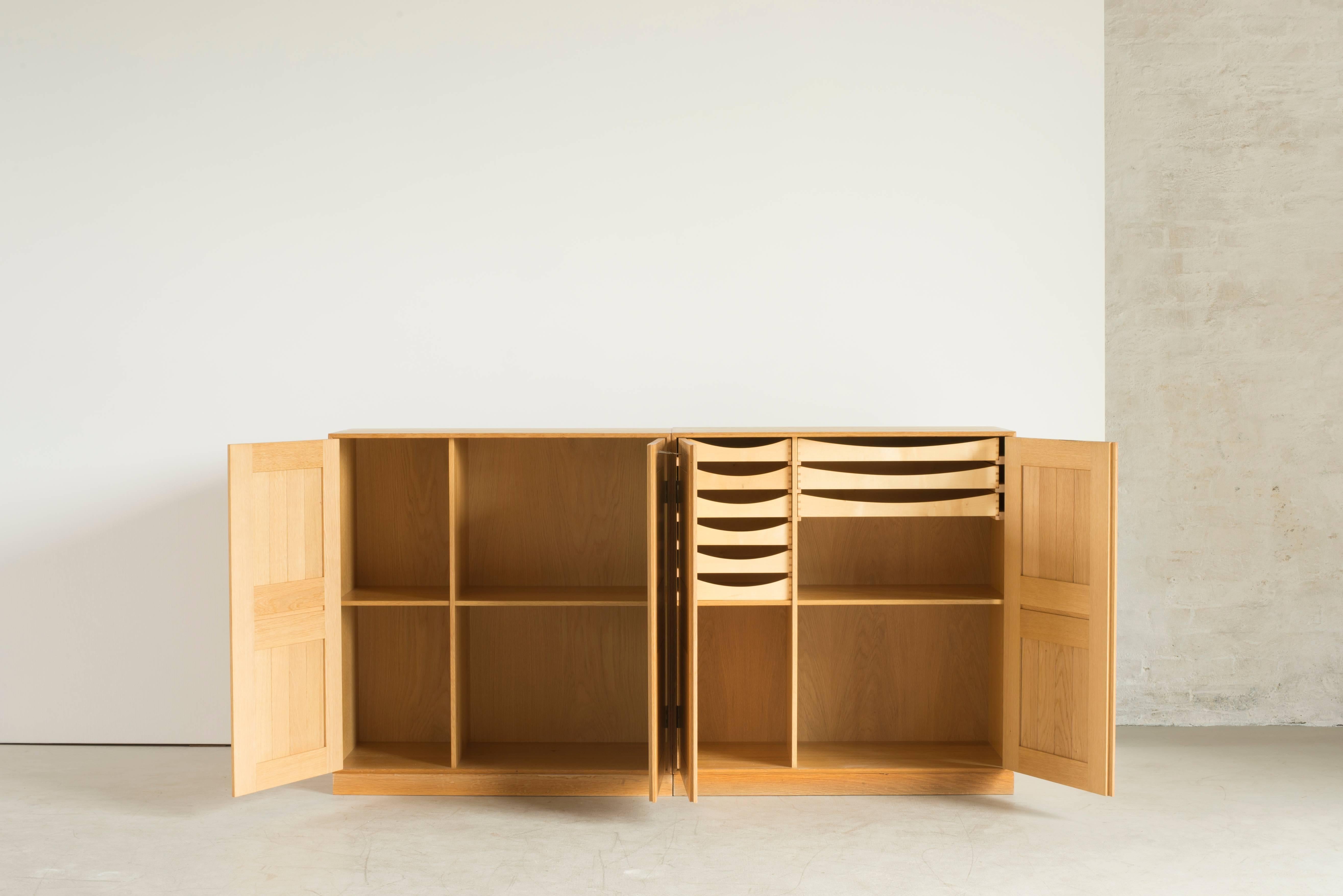 Scandinavian Modern Pair of Mogens Koch Cabinets in Oak for Rud, Rasmussen For Sale