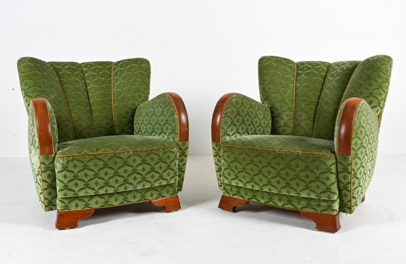 Mid-Century Modern Paire de fauteuils club danois du milieu du siècle dernier de style Mogens Lassen, années 1940 en vente