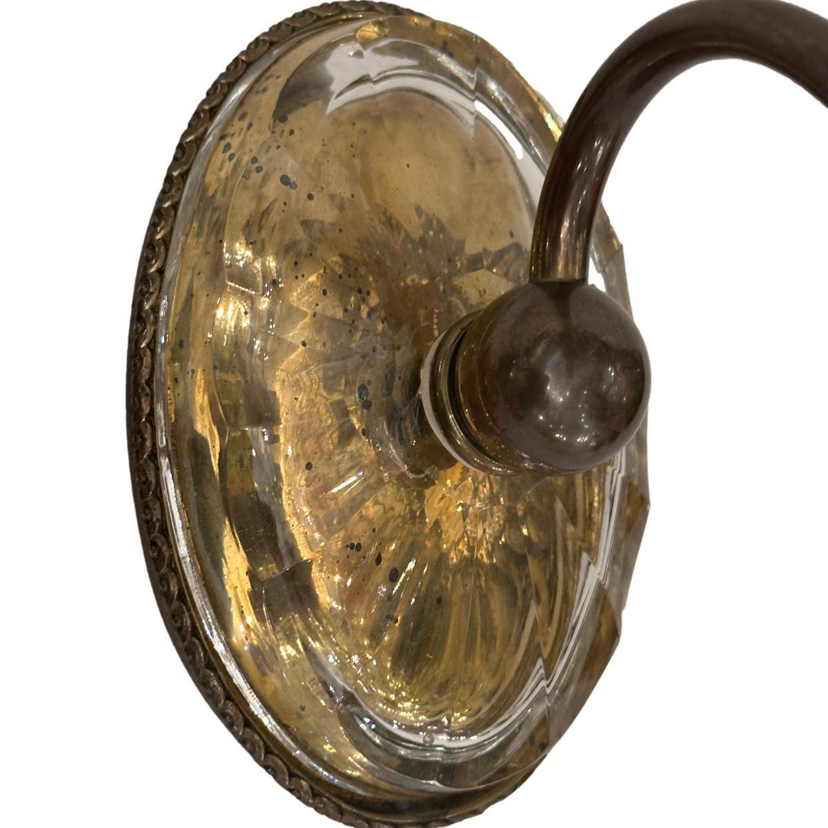 Pair of Molded Glass Sconces en vente 1