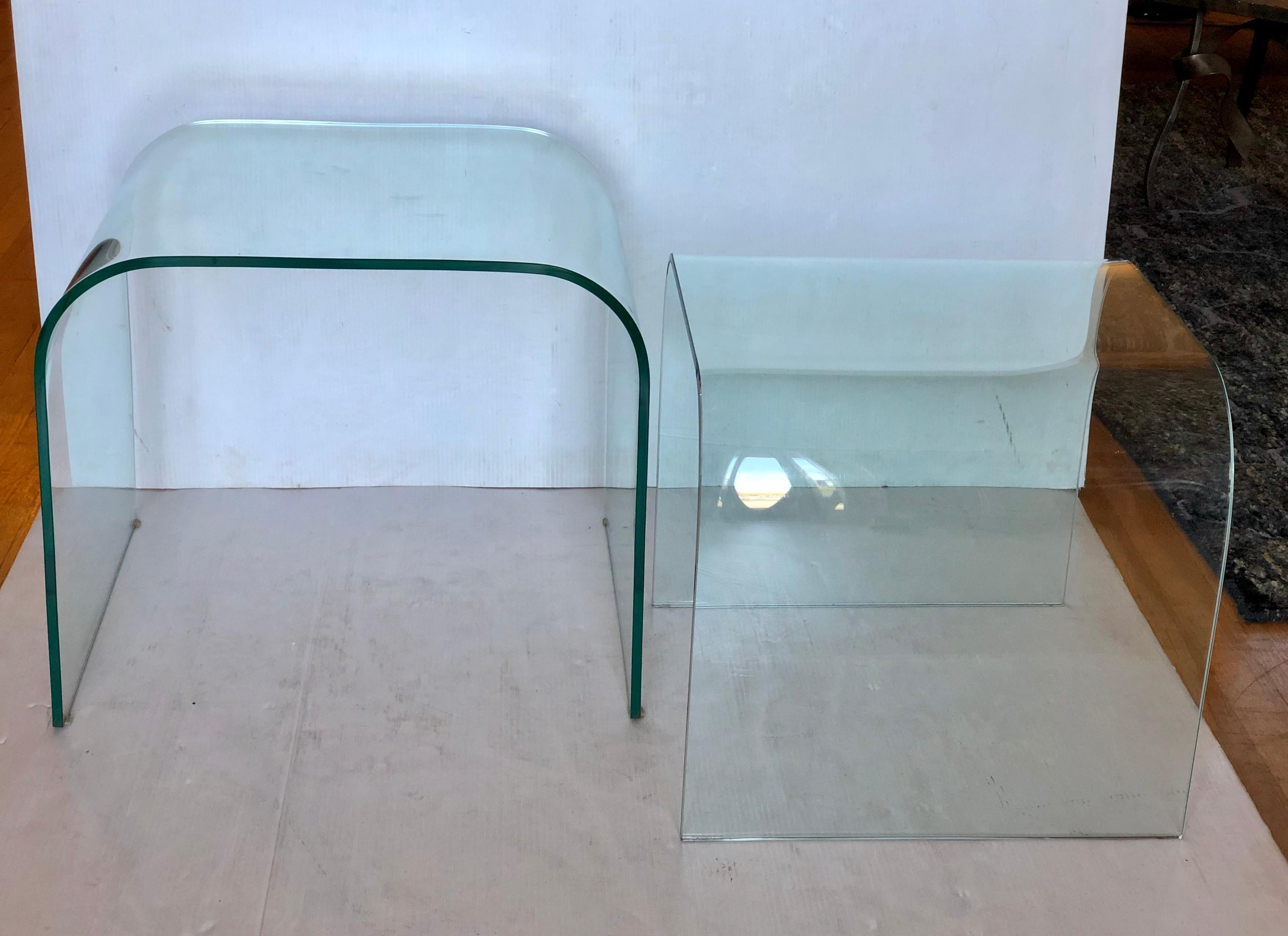 Pair of Molded Glass Waterfall Nesting Tables by Fiam, Italy In Good Condition In San Diego, CA