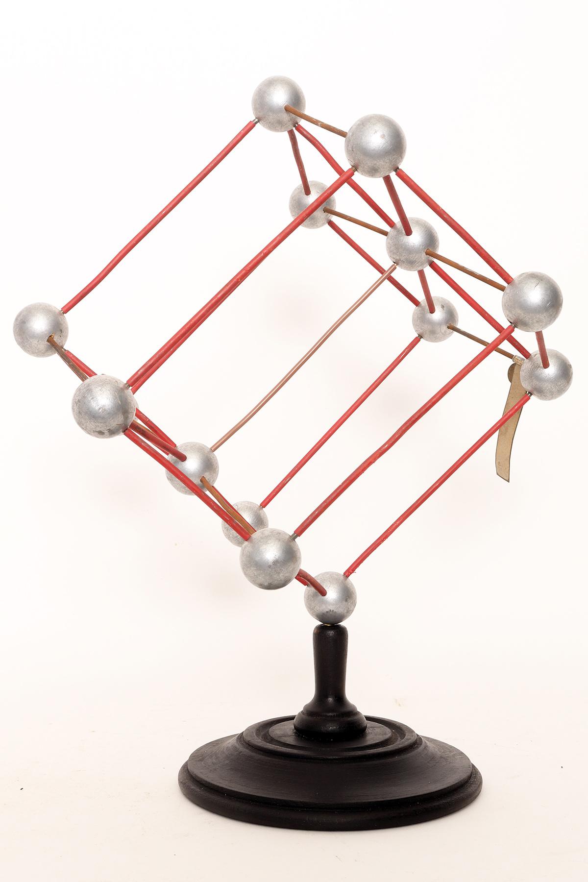 Pair of molecular atomic structure models. Leybold, Germany, 1940. For Sale 5