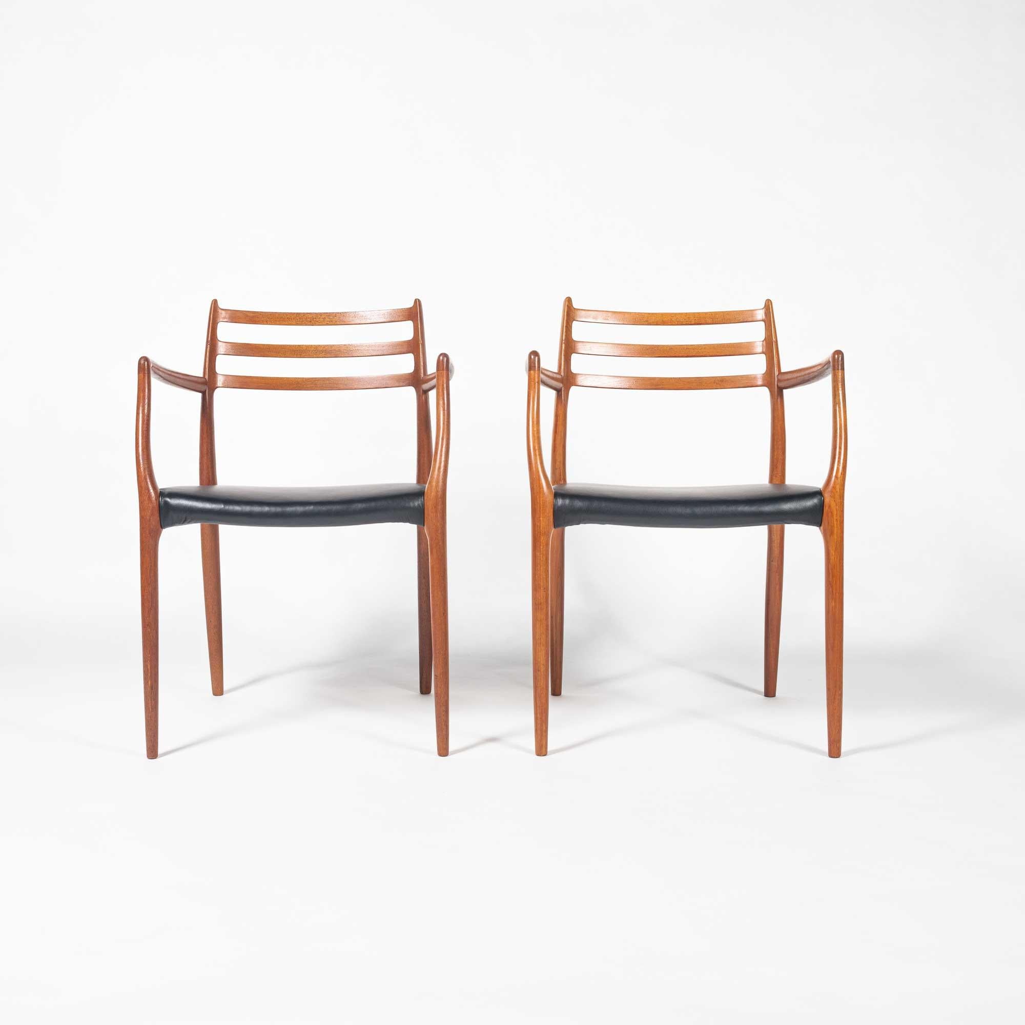 Mid-Century Modern Pair of Moller 62 in Teak and Black Leather