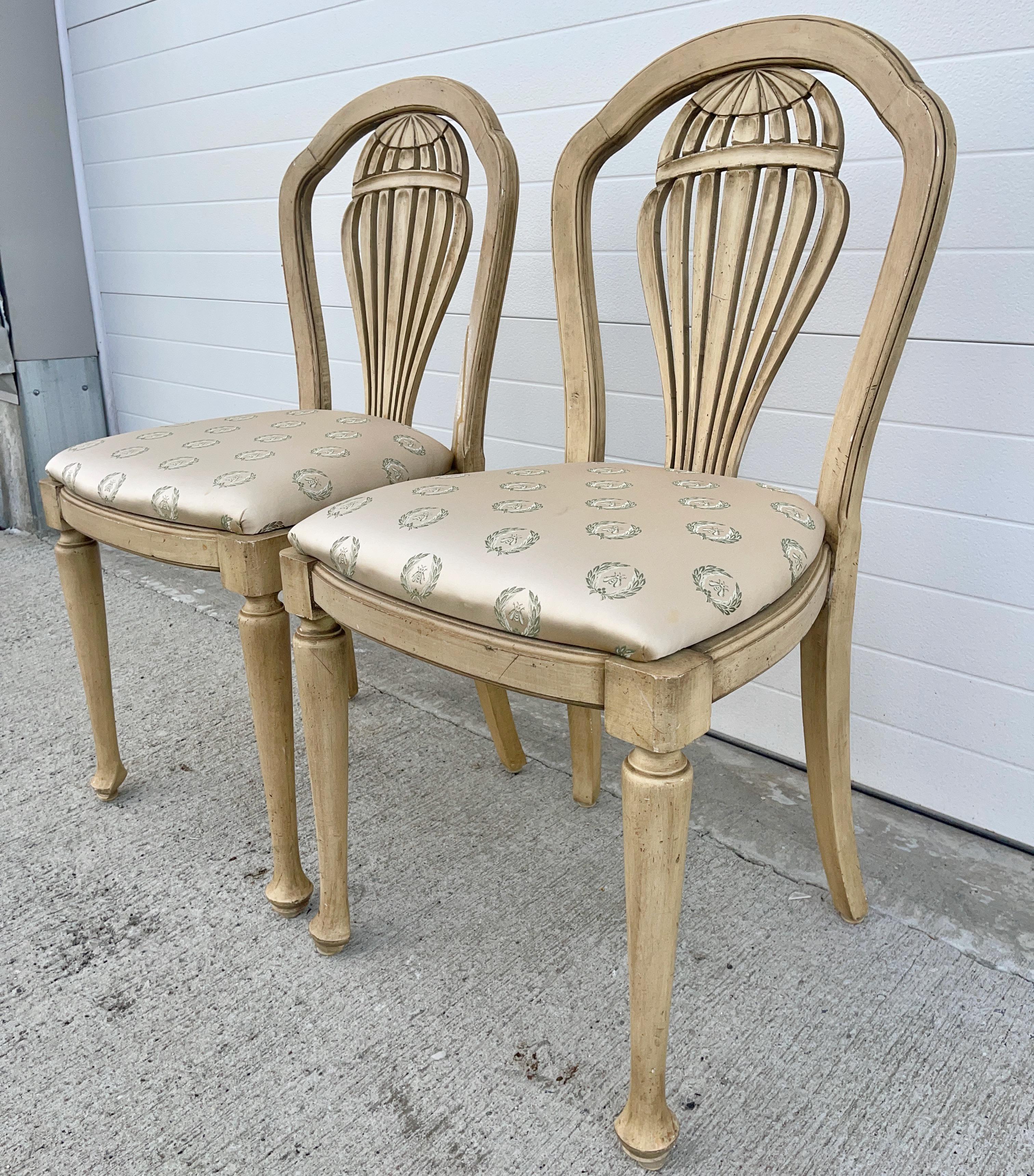Américain Pair of Mongolfiere Chairs by Trouvaille of Boston en vente
