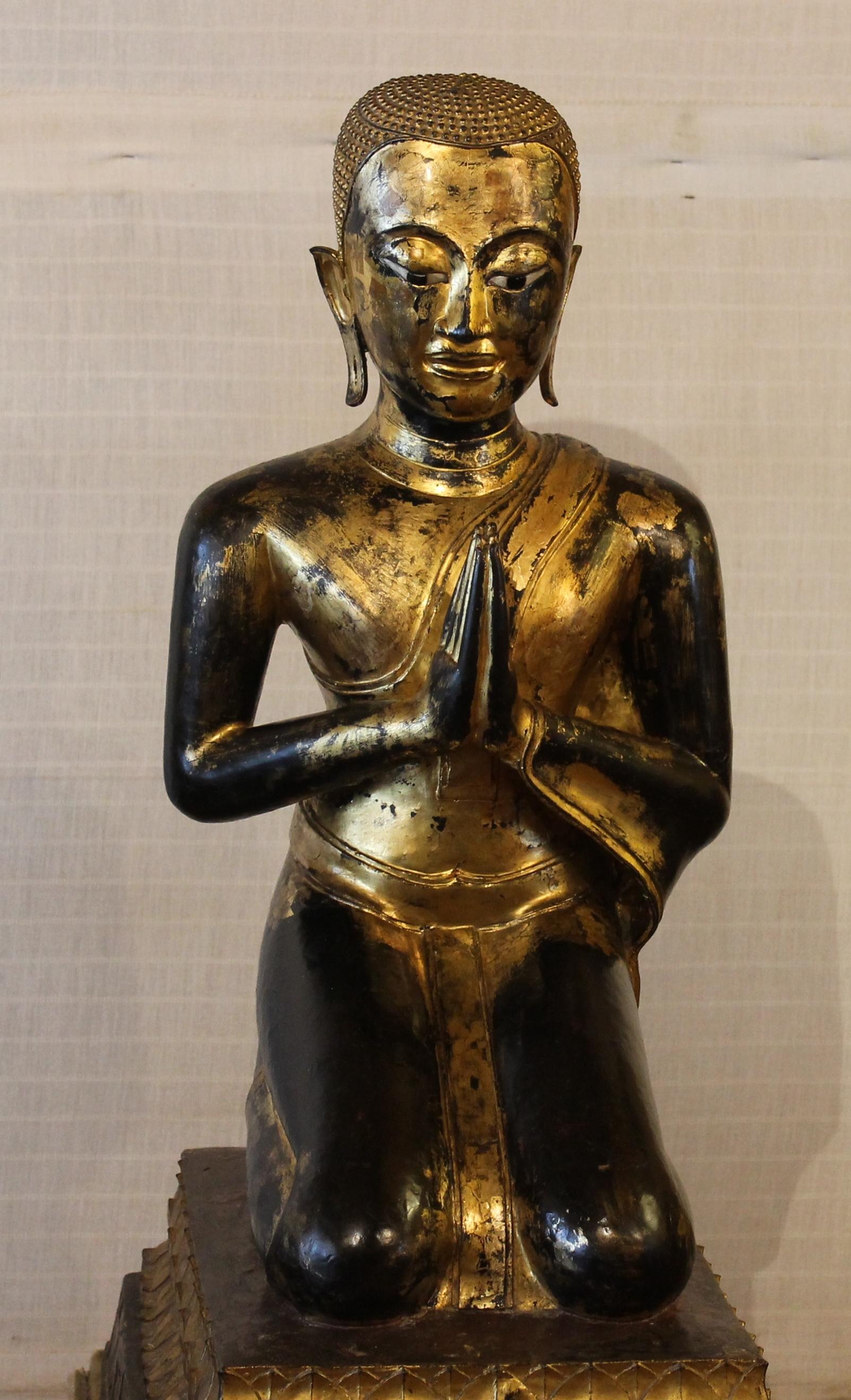Pair of Monk in Bronze-18 ° Century-Ayuttheya For Sale 11