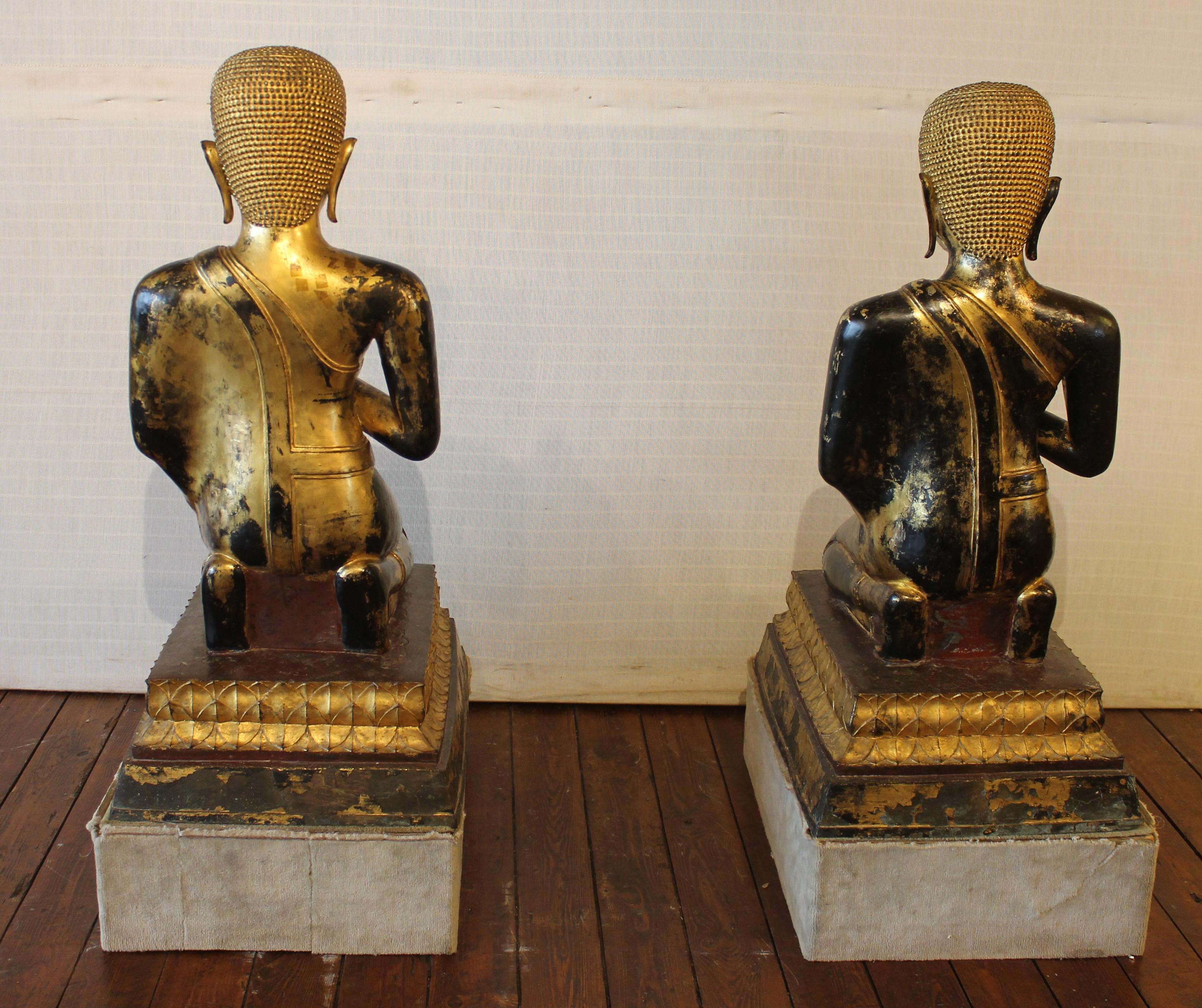 Pair of Monk in Bronze-18 ° Century-Ayuttheya For Sale 2
