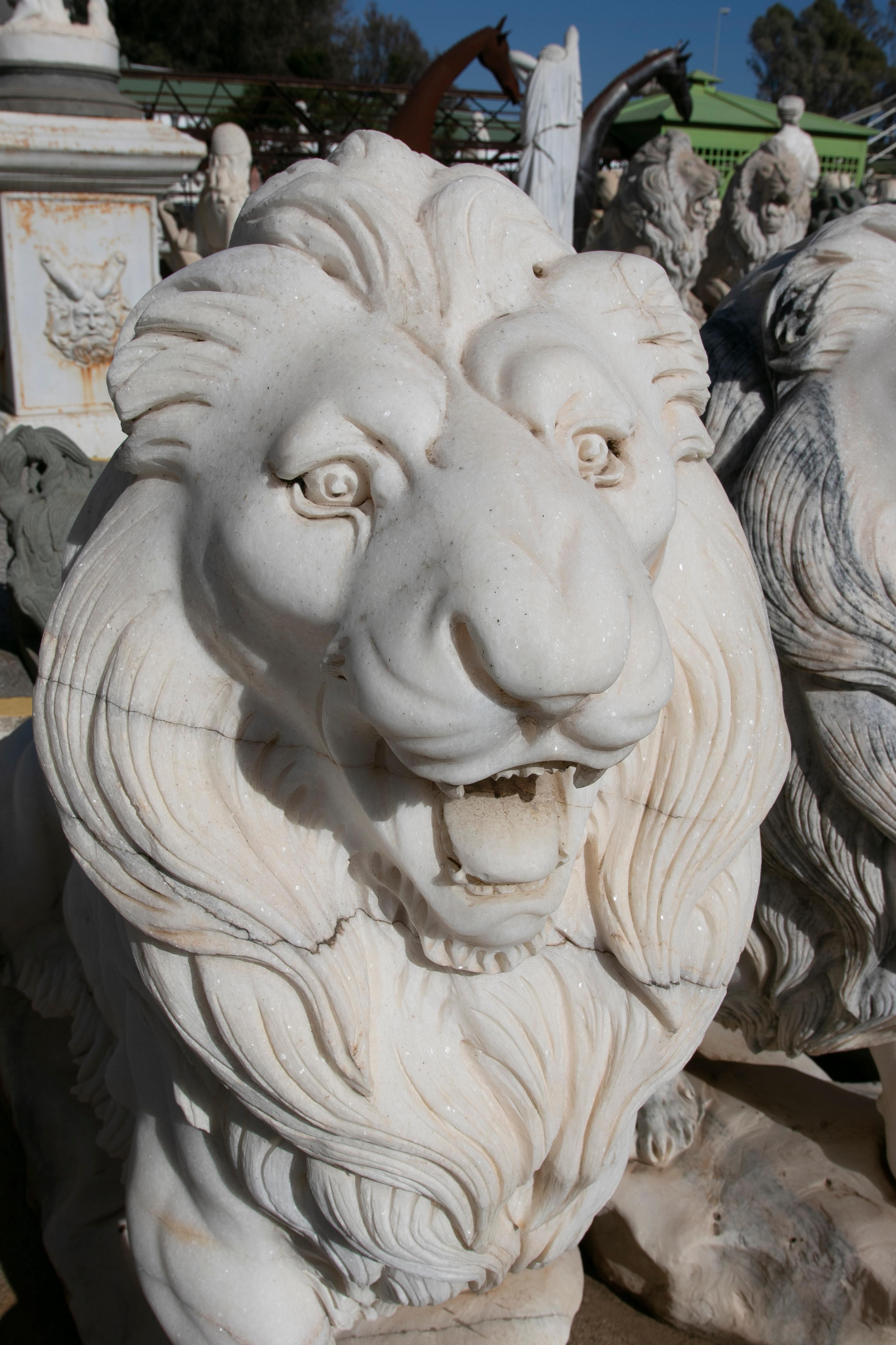 Pair of Monumental 1990s Spanish Handcarved White Marble Neoclassical Lions 2
