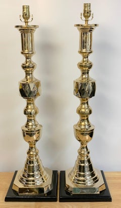 Coppia di monumentali lampade a candelabro in ottone "Ace of Diamonds