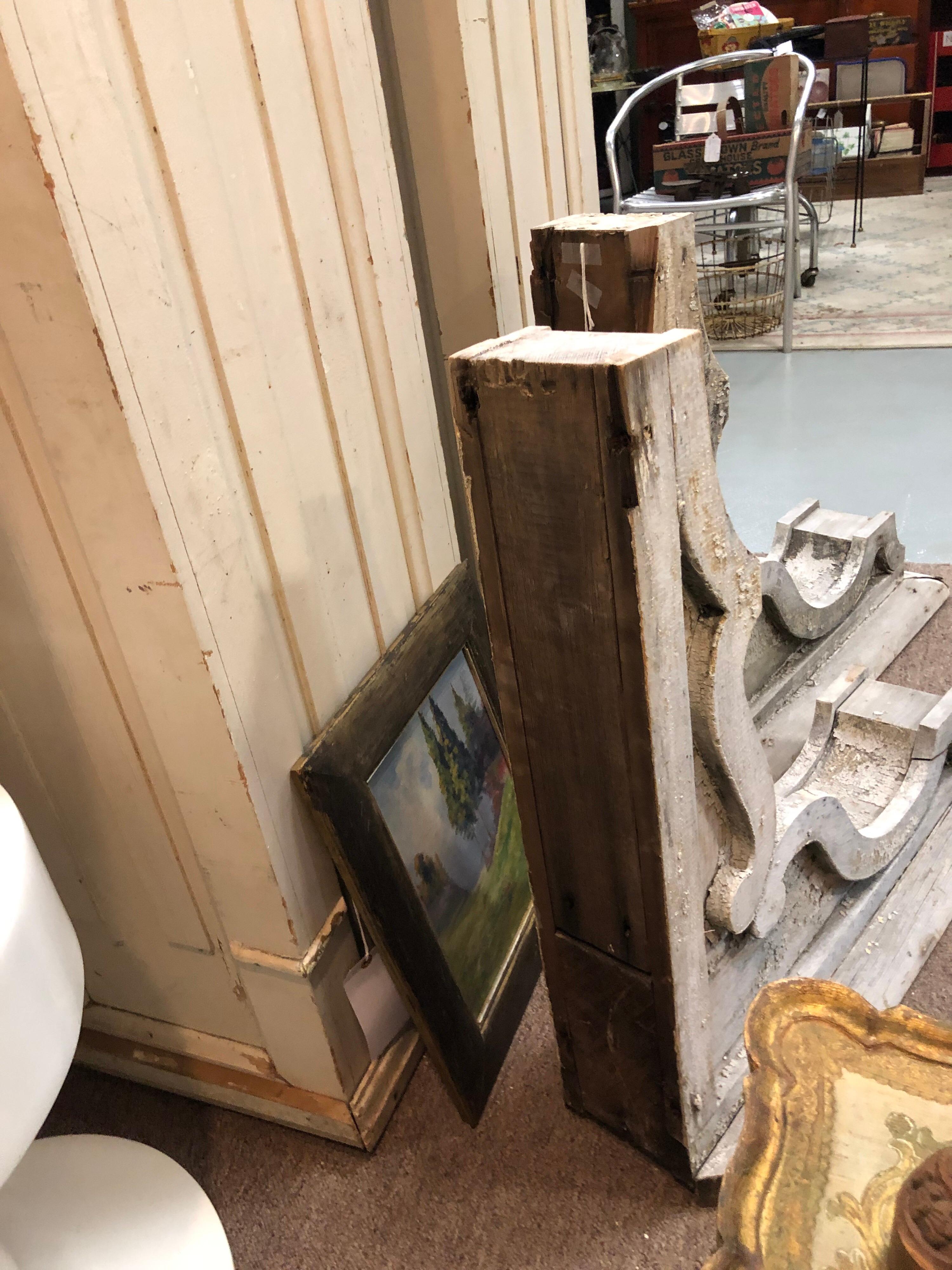 Pair of Monumental Antique Farmhouse Corbels In Good Condition In Redding, CT