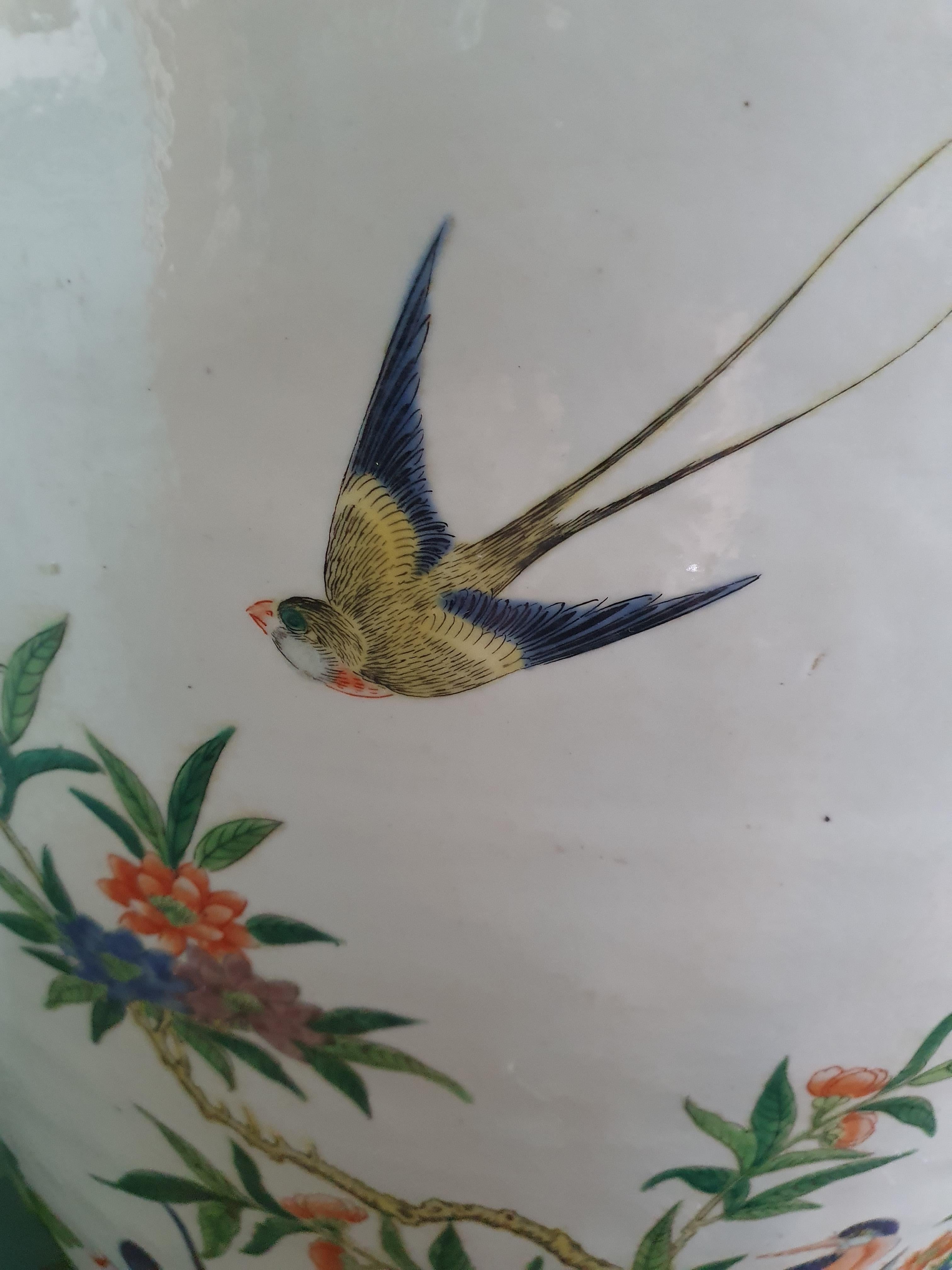 Coppia di vasi monumentali in porcellana cinese fam. rosa della dinastia Qing, 60,6 pollici. in vendita 12