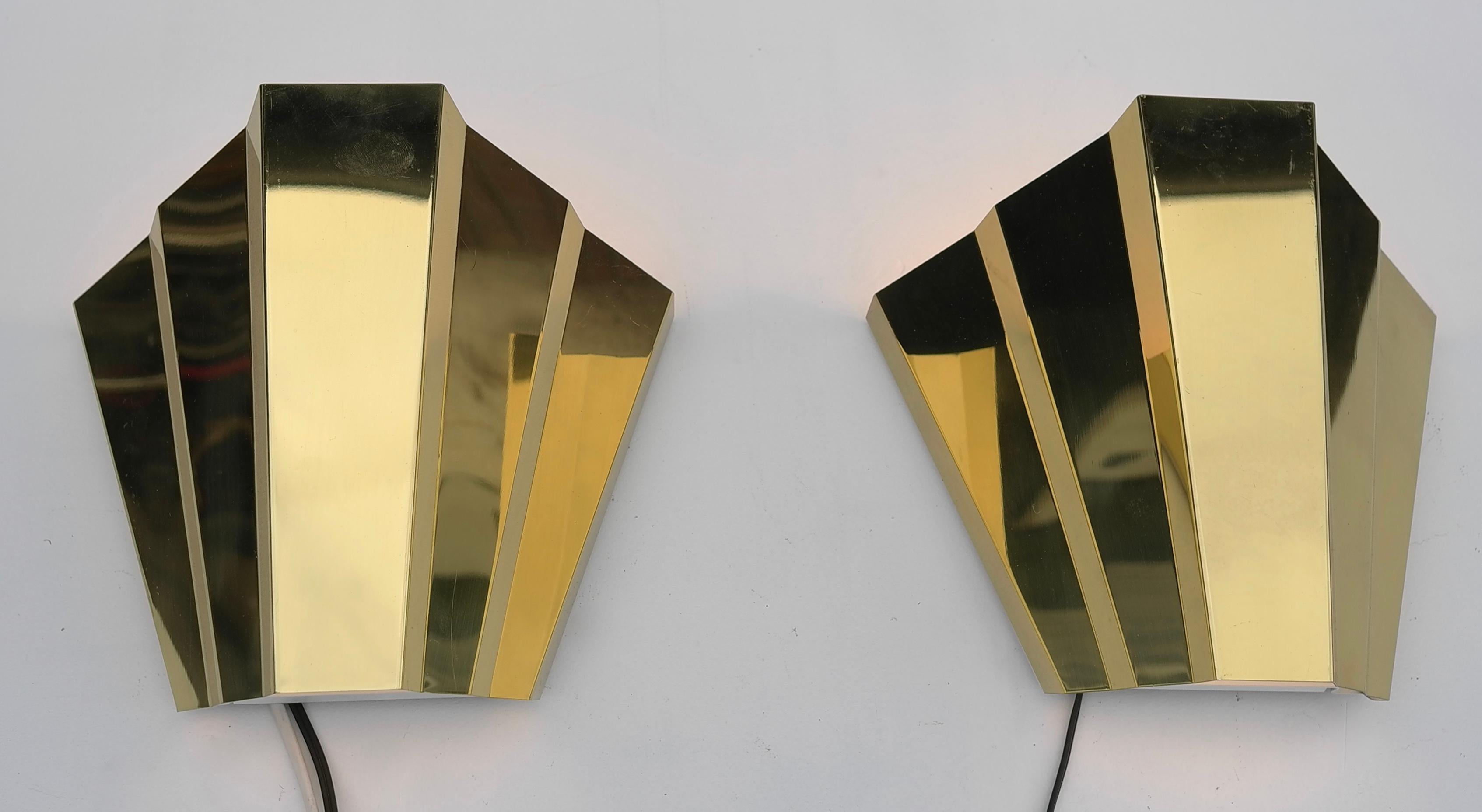 Pair of Monumental 'Diamond' wall lamps in style of Gio Ponti.