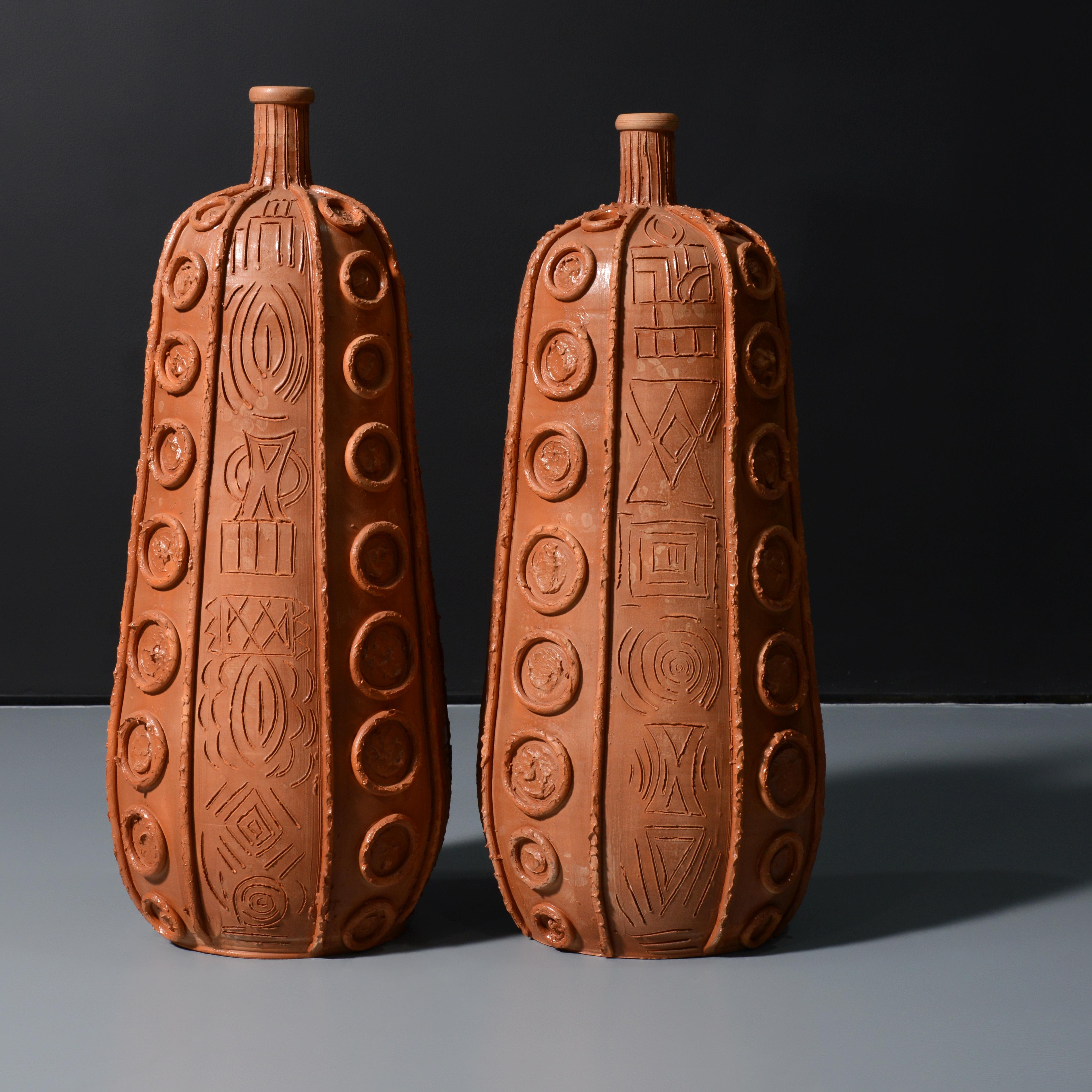 Moderno Coppia di vasi da terra monumentali Duca di Camastra Studio, 33.75 