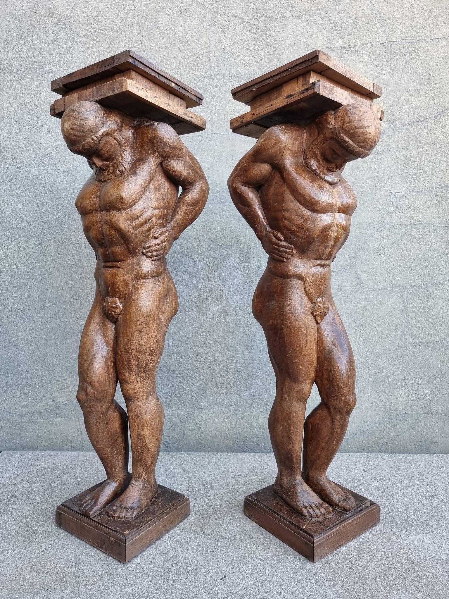 Pair of Monumental Figural Supports Columns Representing Atlas or Hercules In Good Condition For Sale In Antwerp, BE