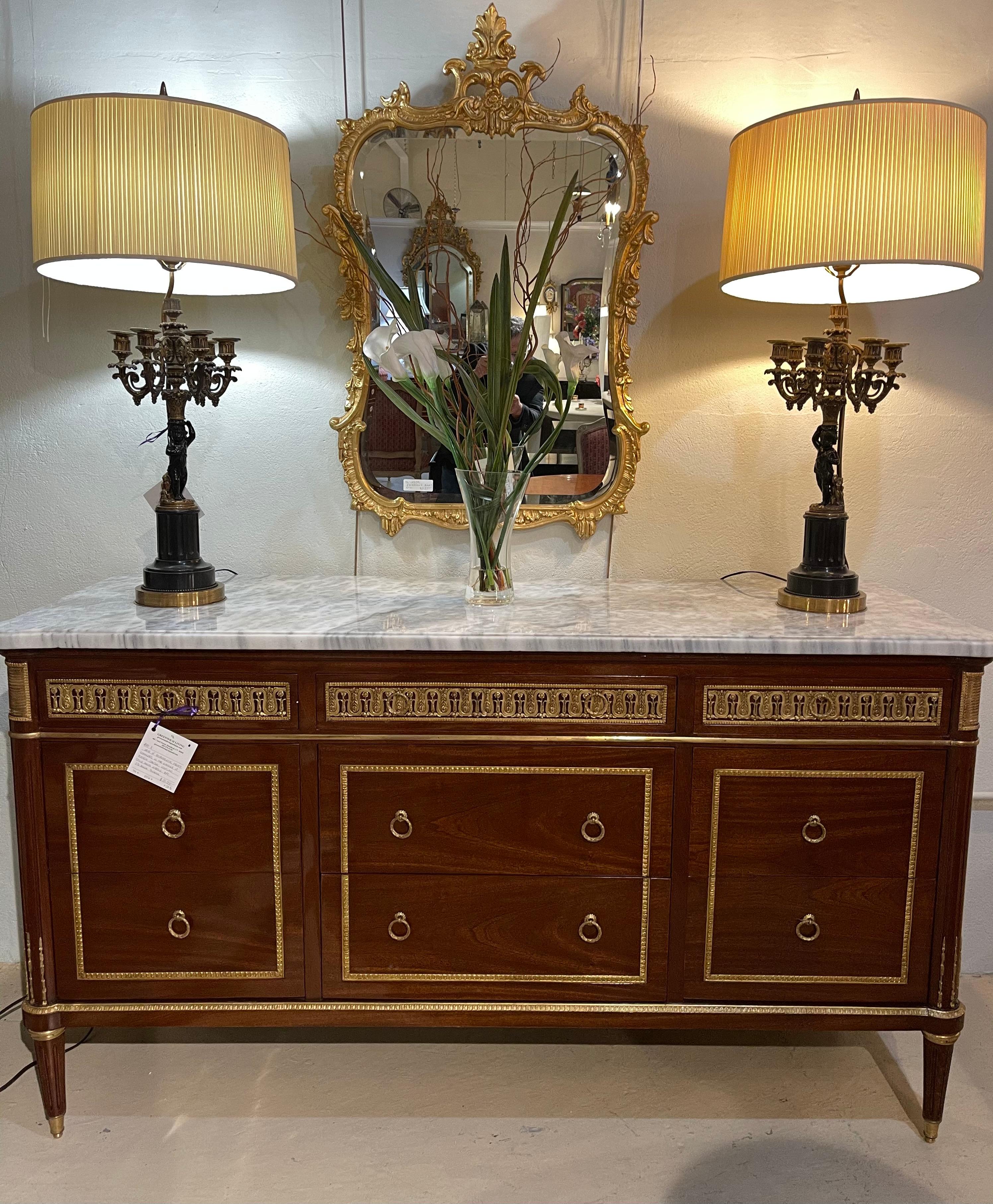 Maison Jansen, stile Luigi XVI, Commodes monumentale, mogano, bronzo in vendita 1