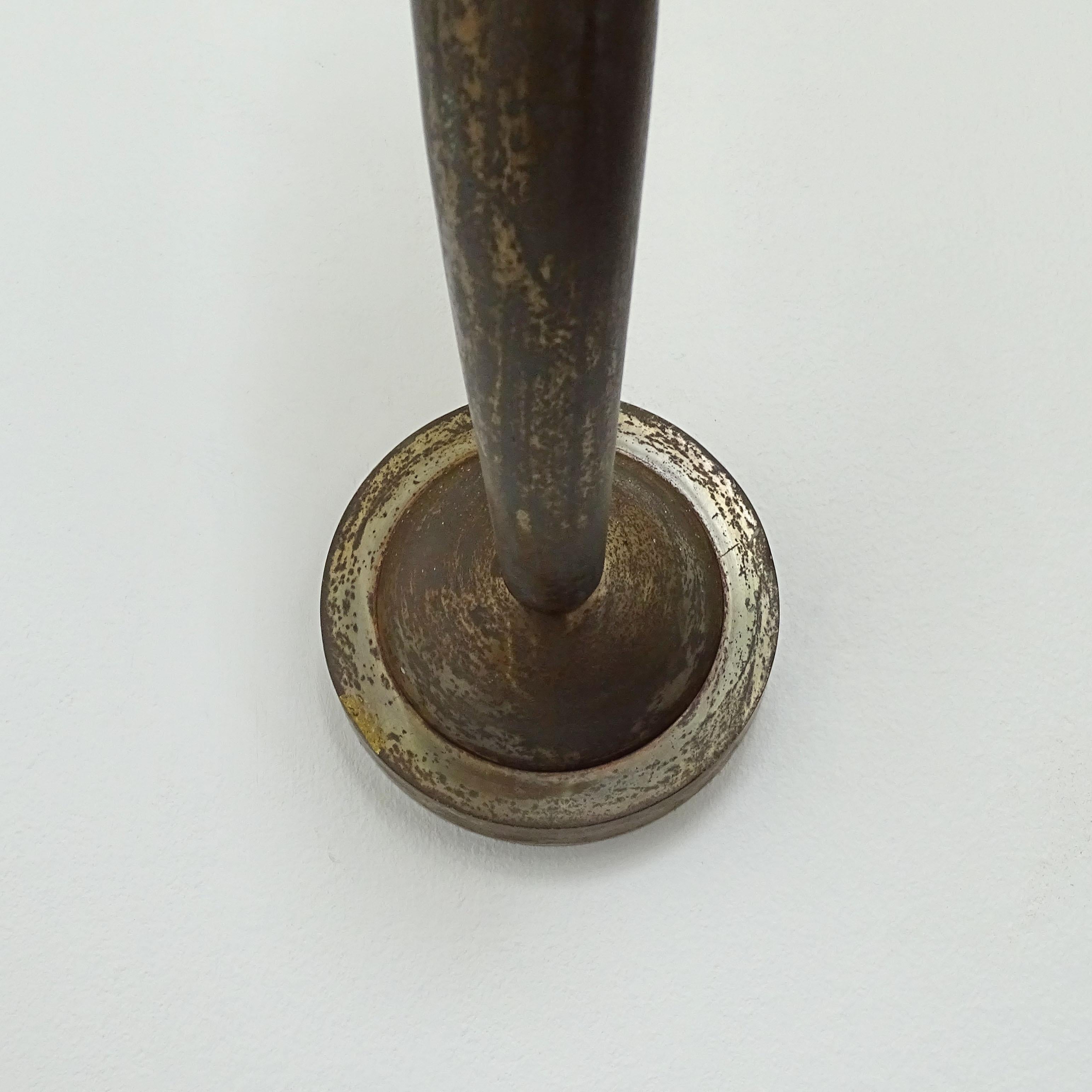 Zwei monumentale italienische Art-Déco-Wandlampen aus Bronze aus den 1930er Jahren im Angebot 1