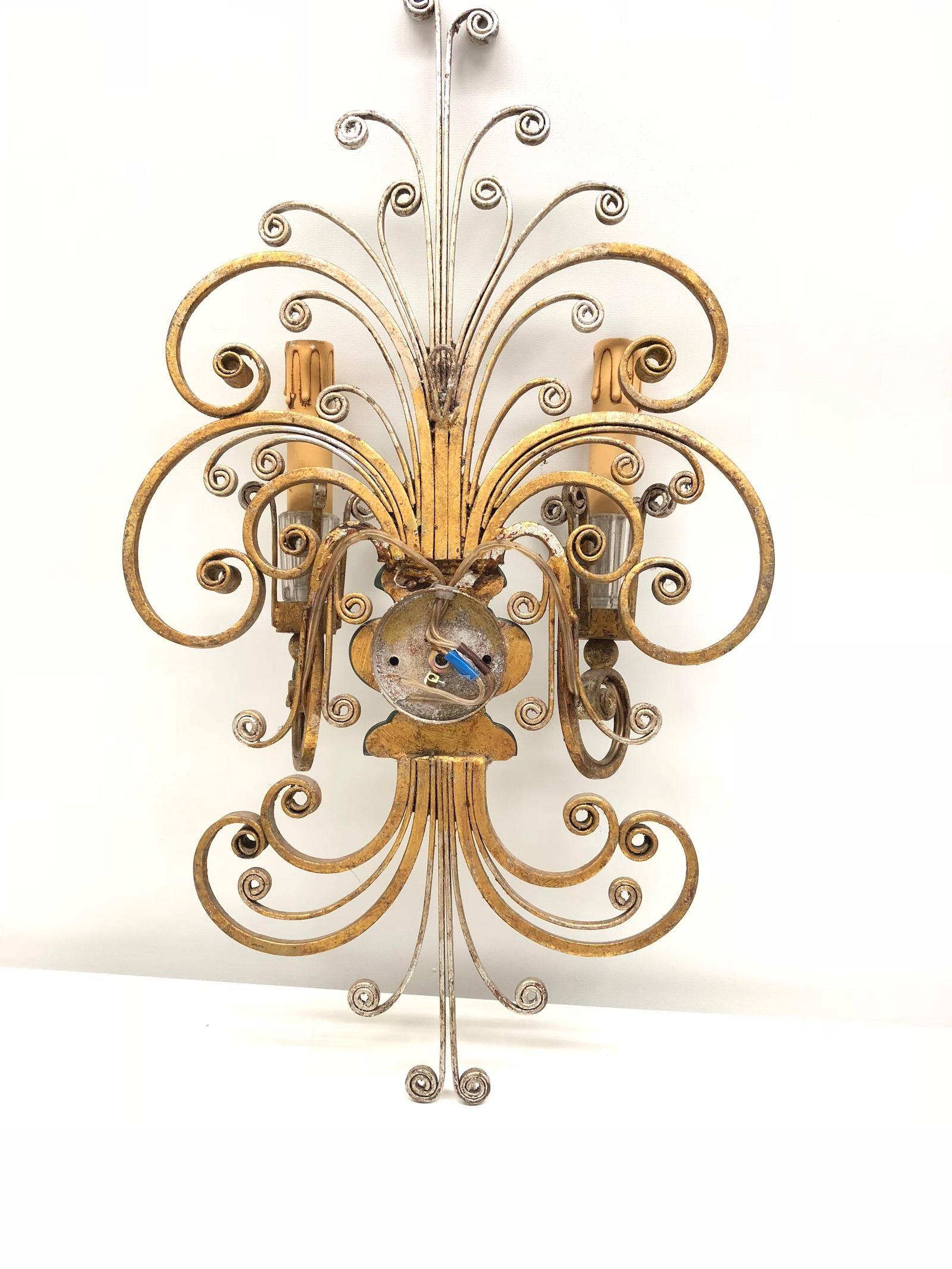 Paar monumentale italienische Kristall-Wandleuchter mit Blumenmotiv von Banci Florence im Angebot 2