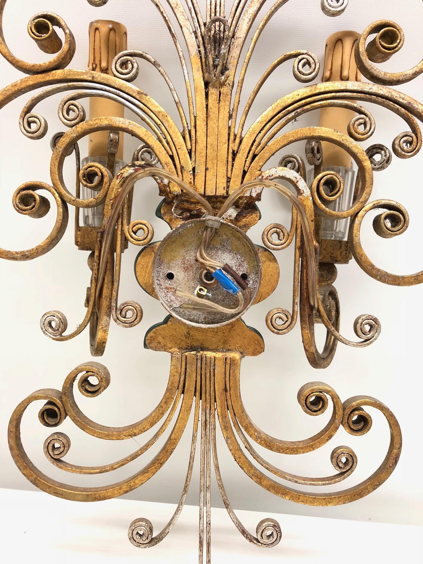 Paar monumentale italienische Kristall-Wandleuchter mit Blumenmotiv von Banci Florence im Angebot 3
