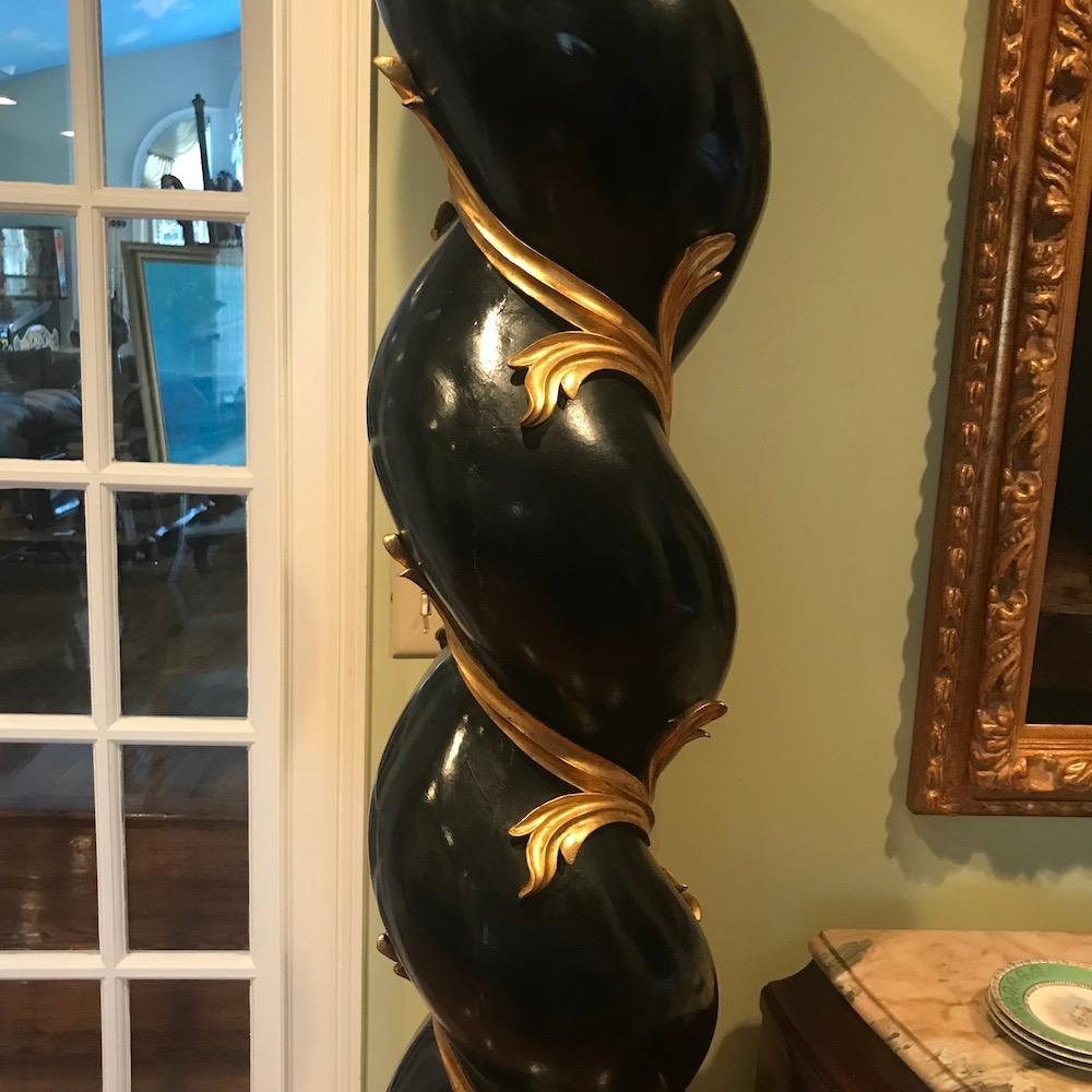 Pair of Monumental Italian Ebonized and Parcel-Gilt Columns In Excellent Condition In Washington Crossing, PA