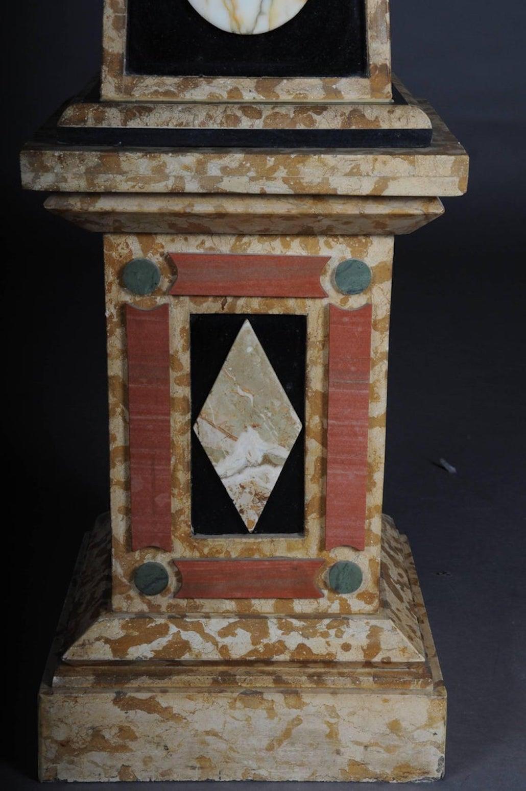 Pietra preziosa Coppia di obelischi monumentali in marmo, bianco #2 in vendita