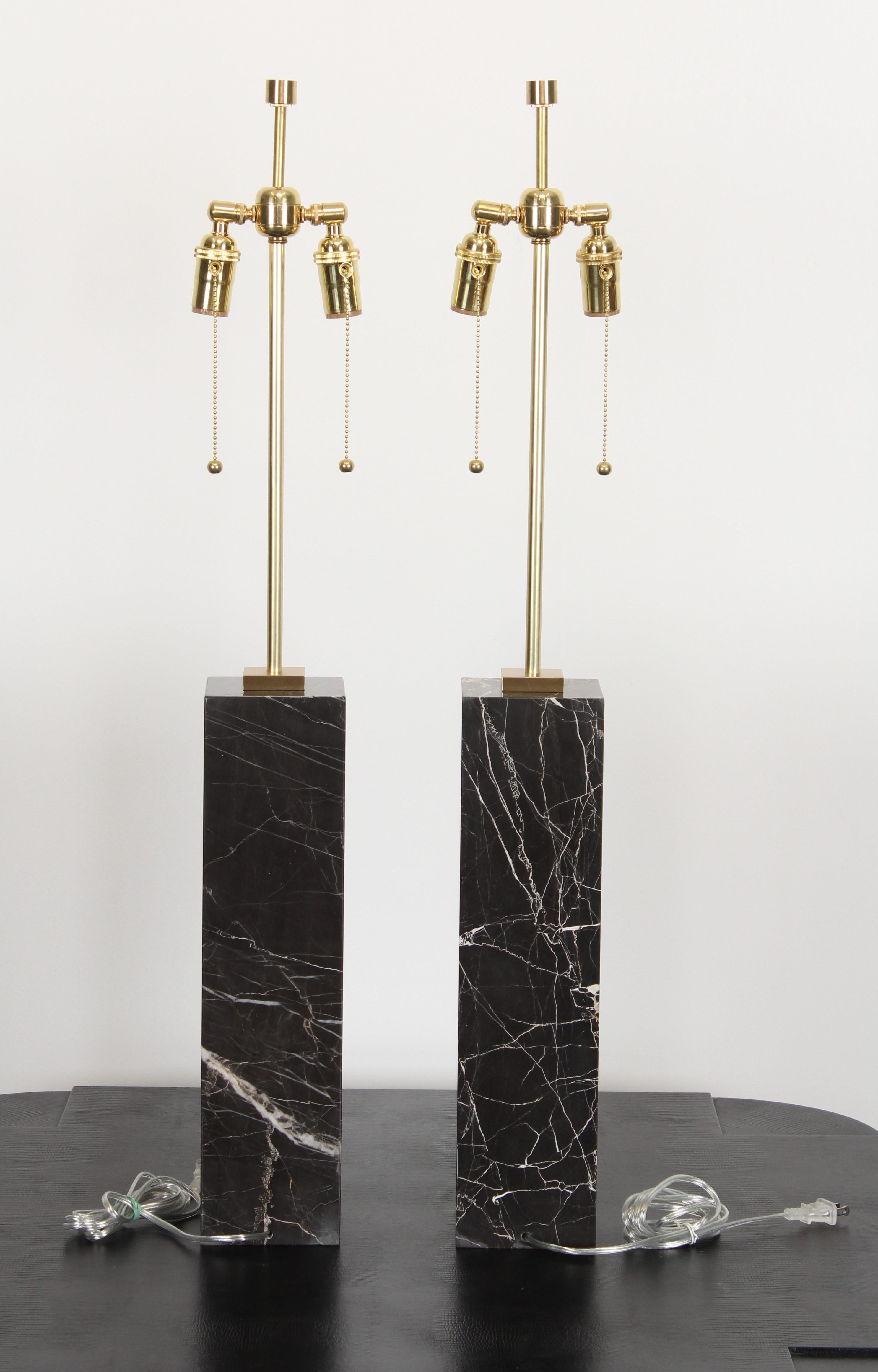 Pair of Monumental Robsjohn Gibbings Style Black Marble Lamps, 1960s In Good Condition In Hamburg, PA