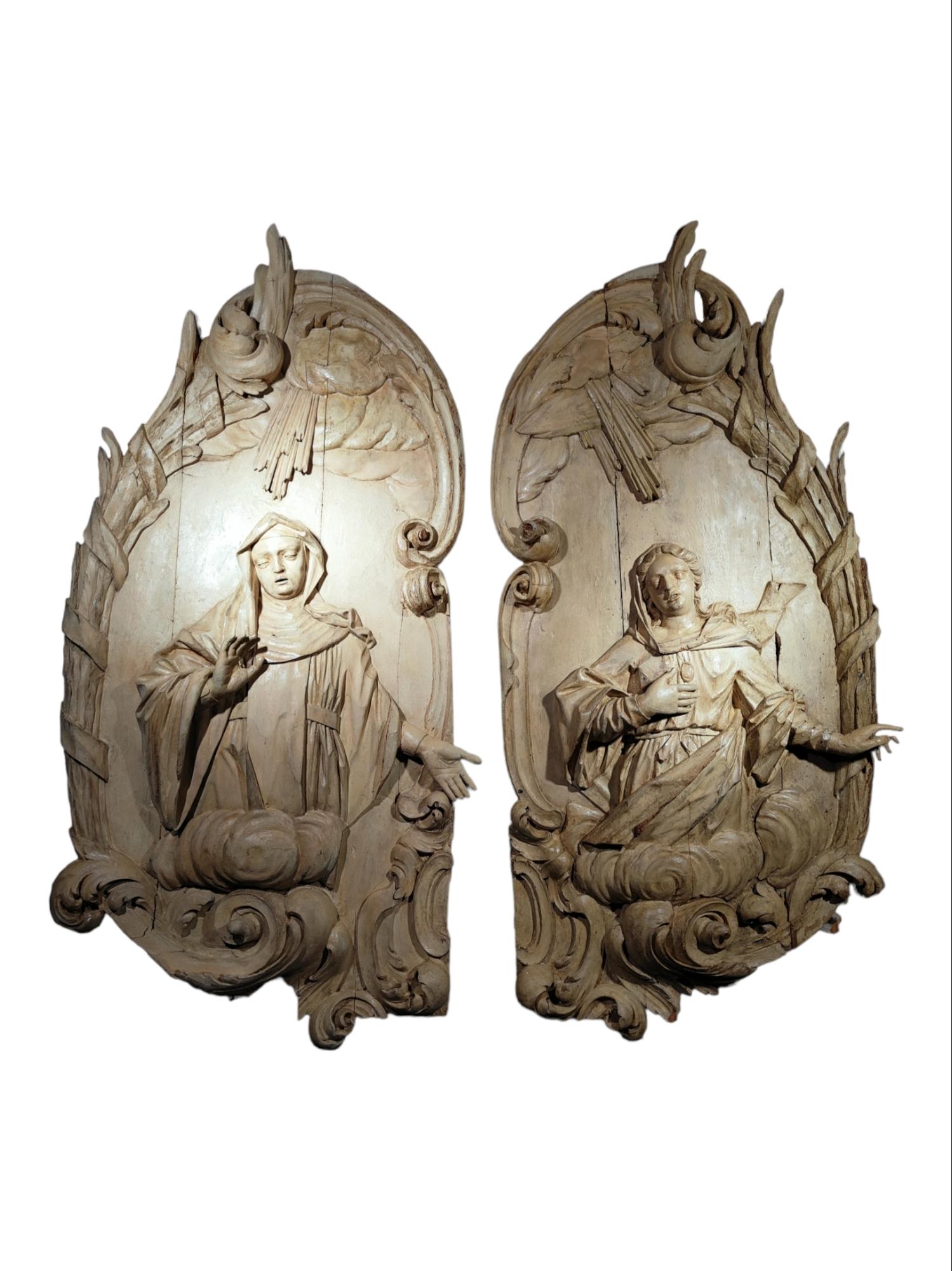 Pair of Monumental Sculpted Panels from the Eighteenth Century For Sale 2