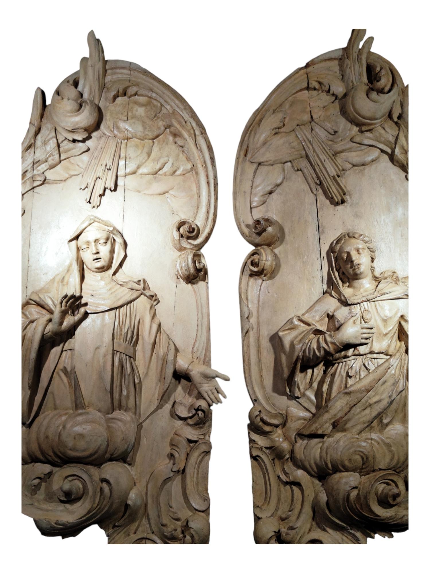 Pair of Monumental Sculpted Panels from the Eighteenth Century For Sale 3