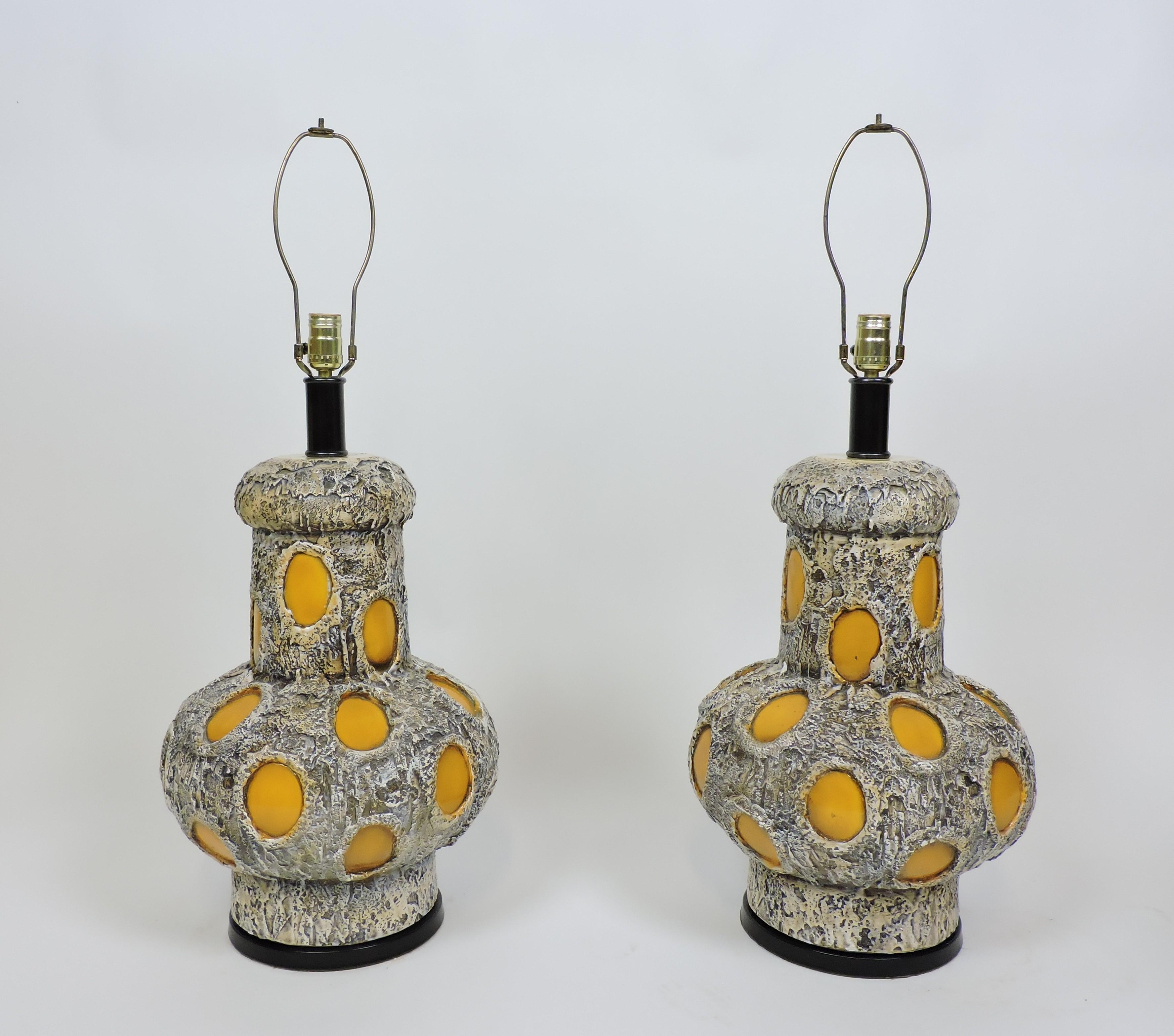 Pair of Monumental Size Mid-Century Modern Pieri Tullio Table Lamps For Sale 3