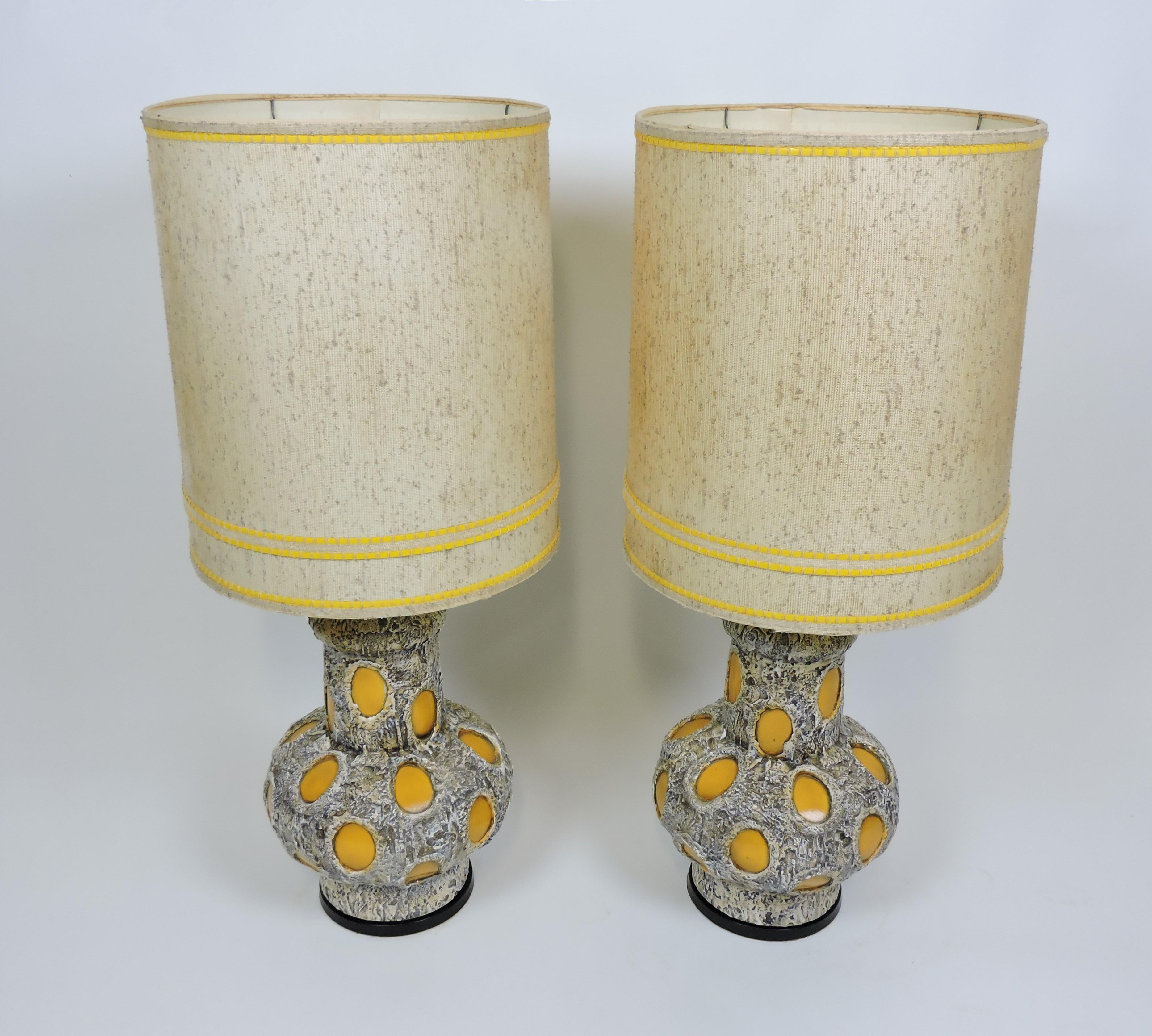 Pair of Monumental Size Mid-Century Modern Pieri Tullio Table Lamps For Sale 5