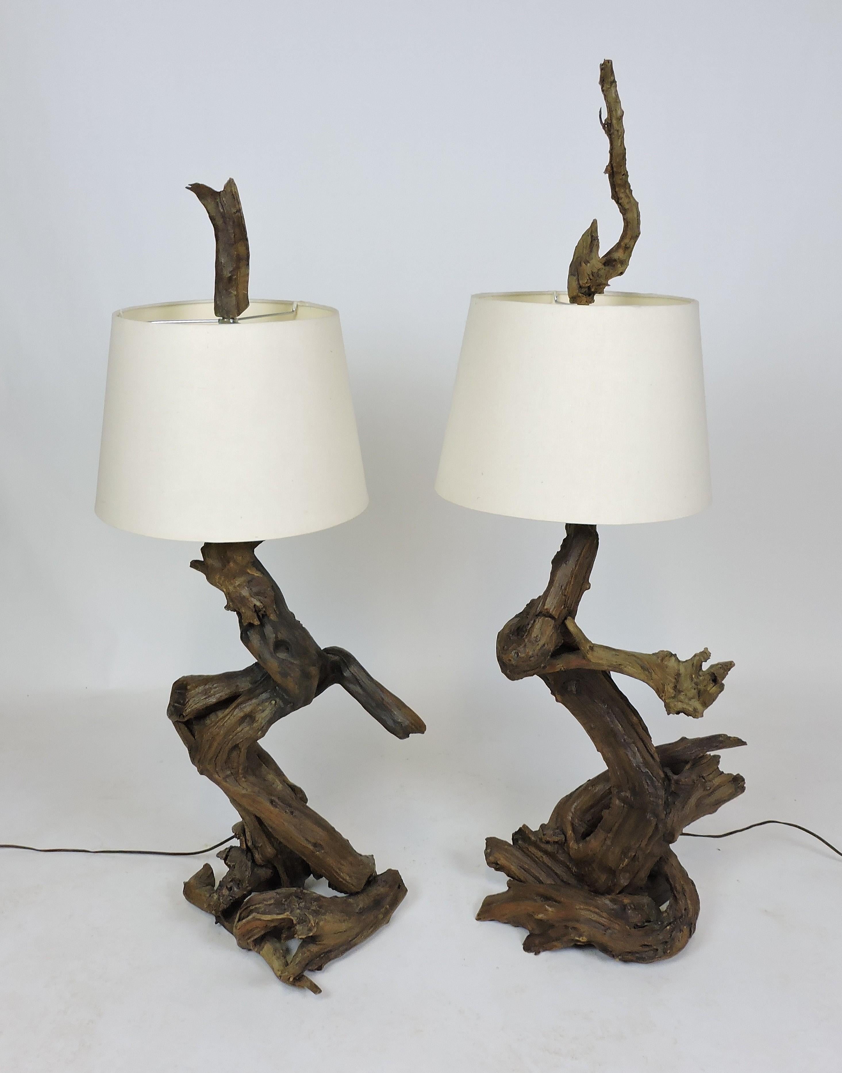 Pair of Monumental Size Mid-Century Modern Sculptural Driftwood Lamps 1