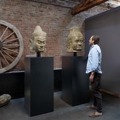 Paire de têtes de Deva et d'Asura