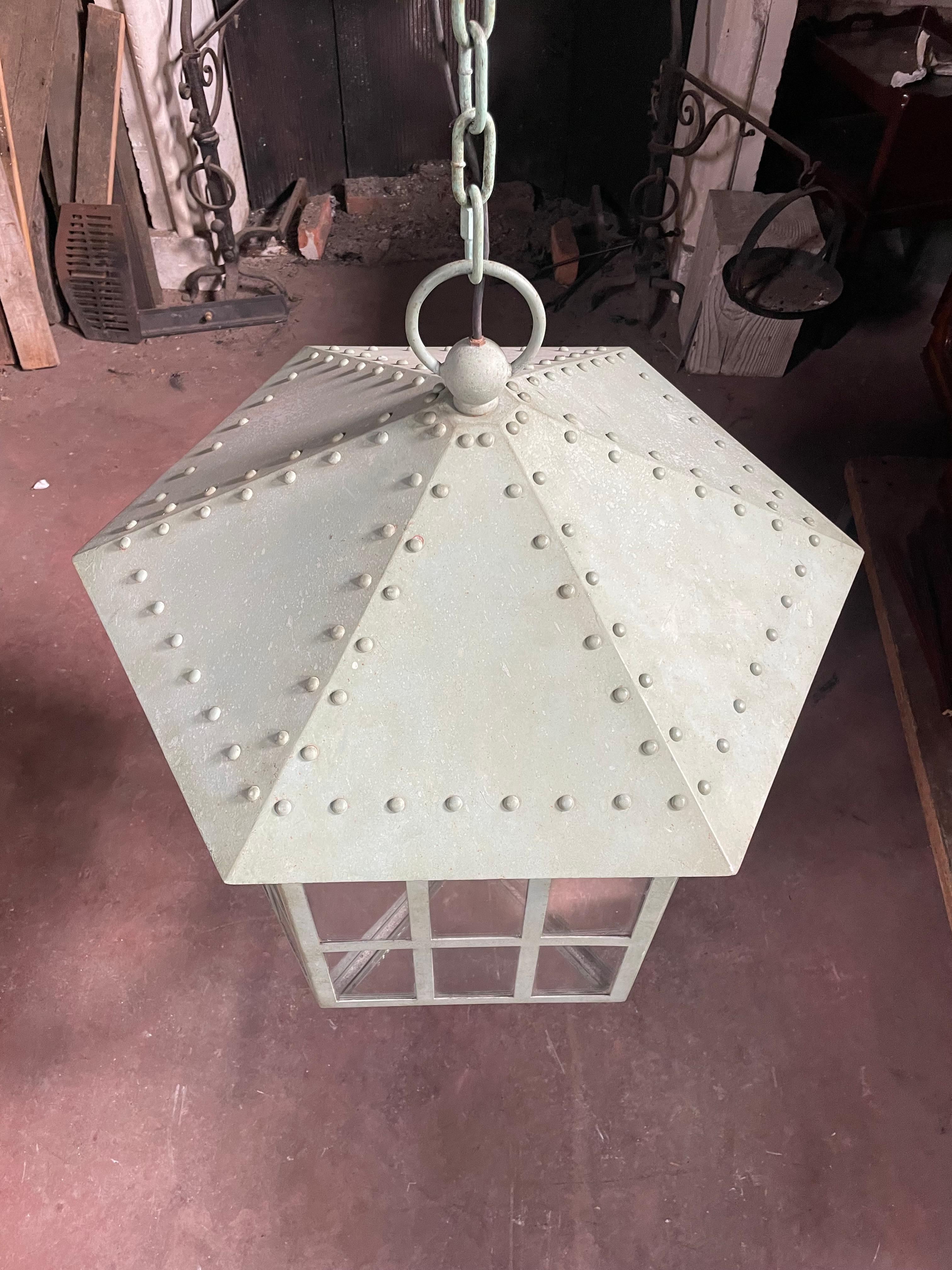 Pair of Monumental Verdi Gris 20th Century Lanterns In Good Condition For Sale In Bagshot, GB