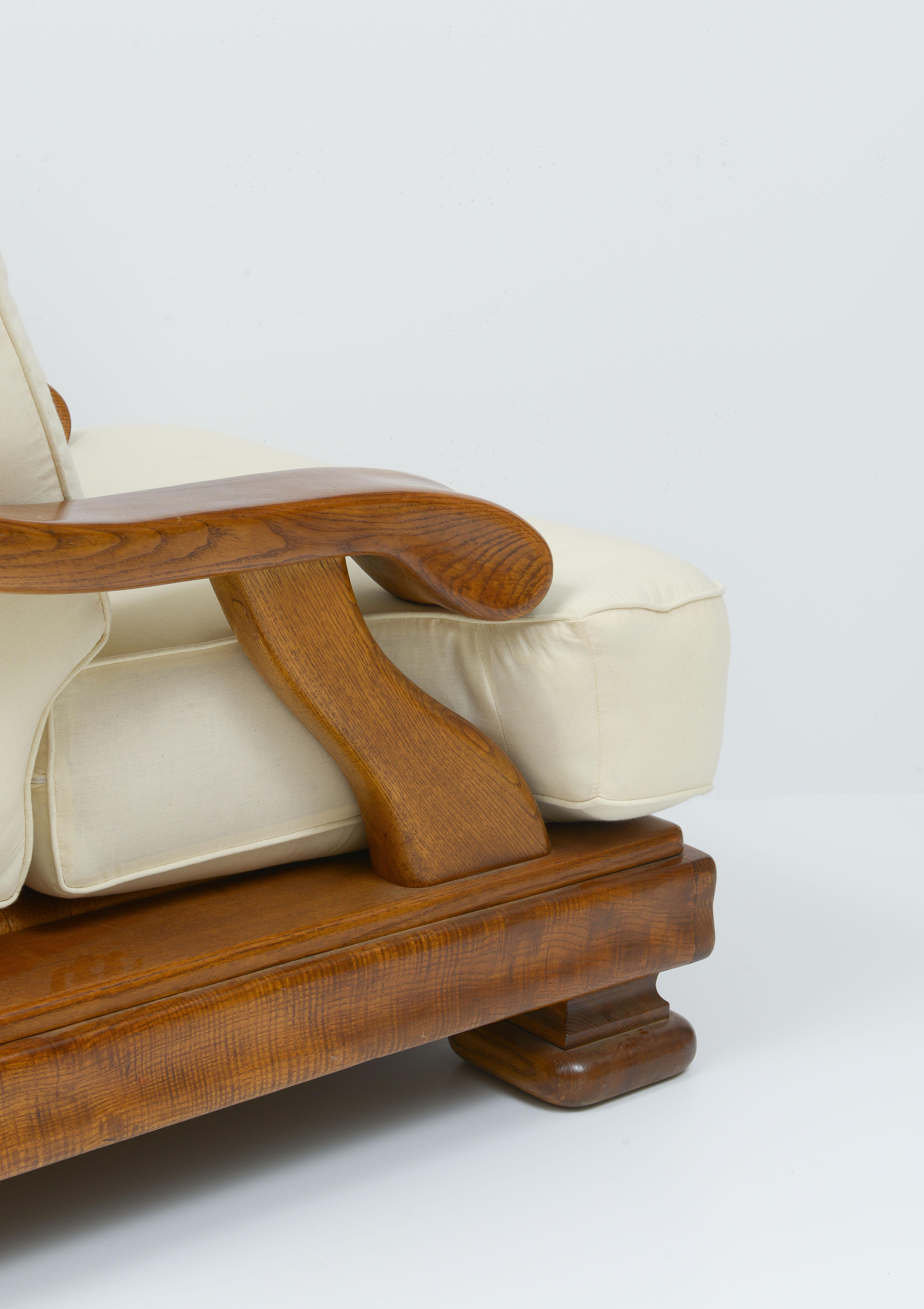 Maple Pair of Monumental Wood and White Lounge Chairs, 1970's France