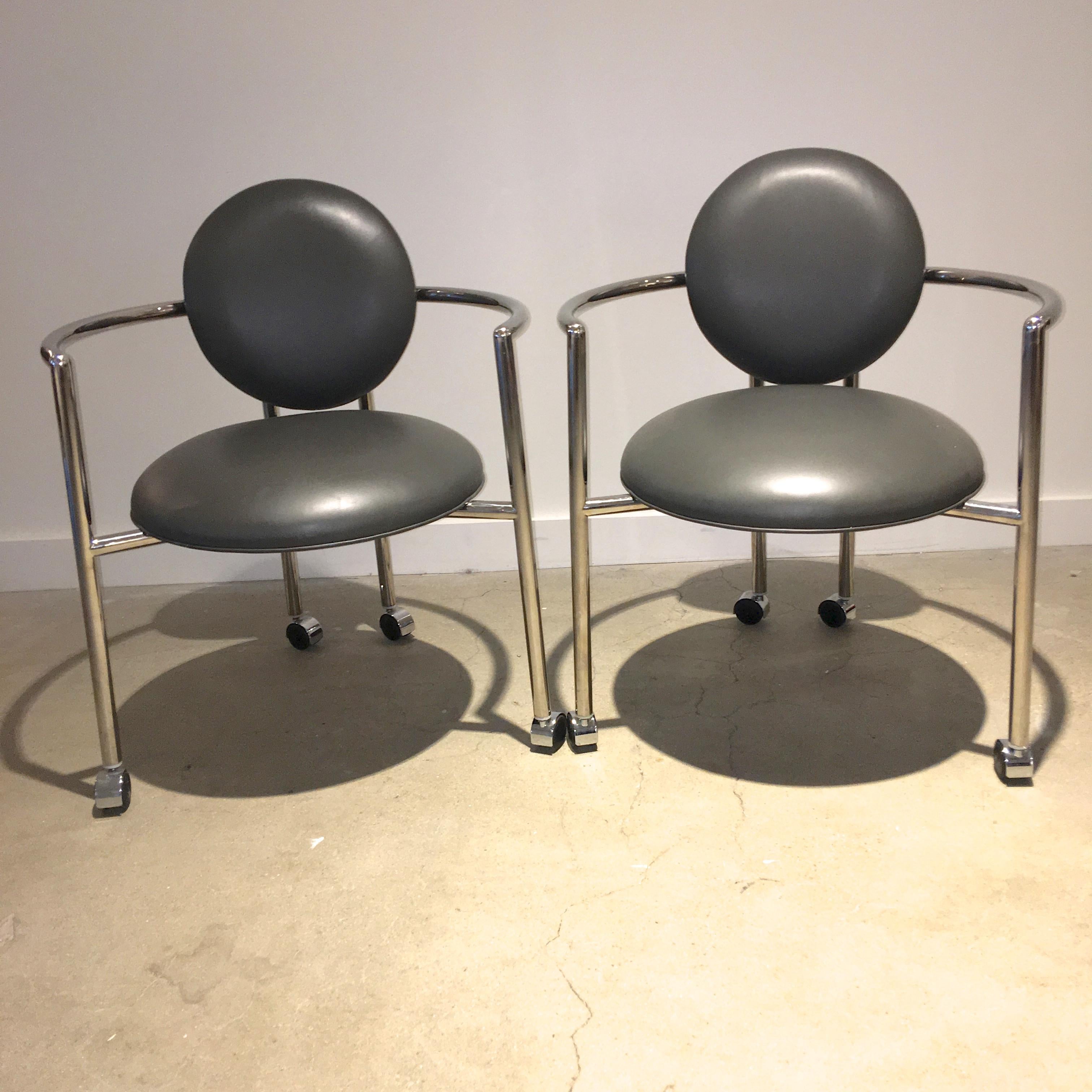 Pair of Moon Chairs by Stanley Jay Friedman for Brueton (Poliert)