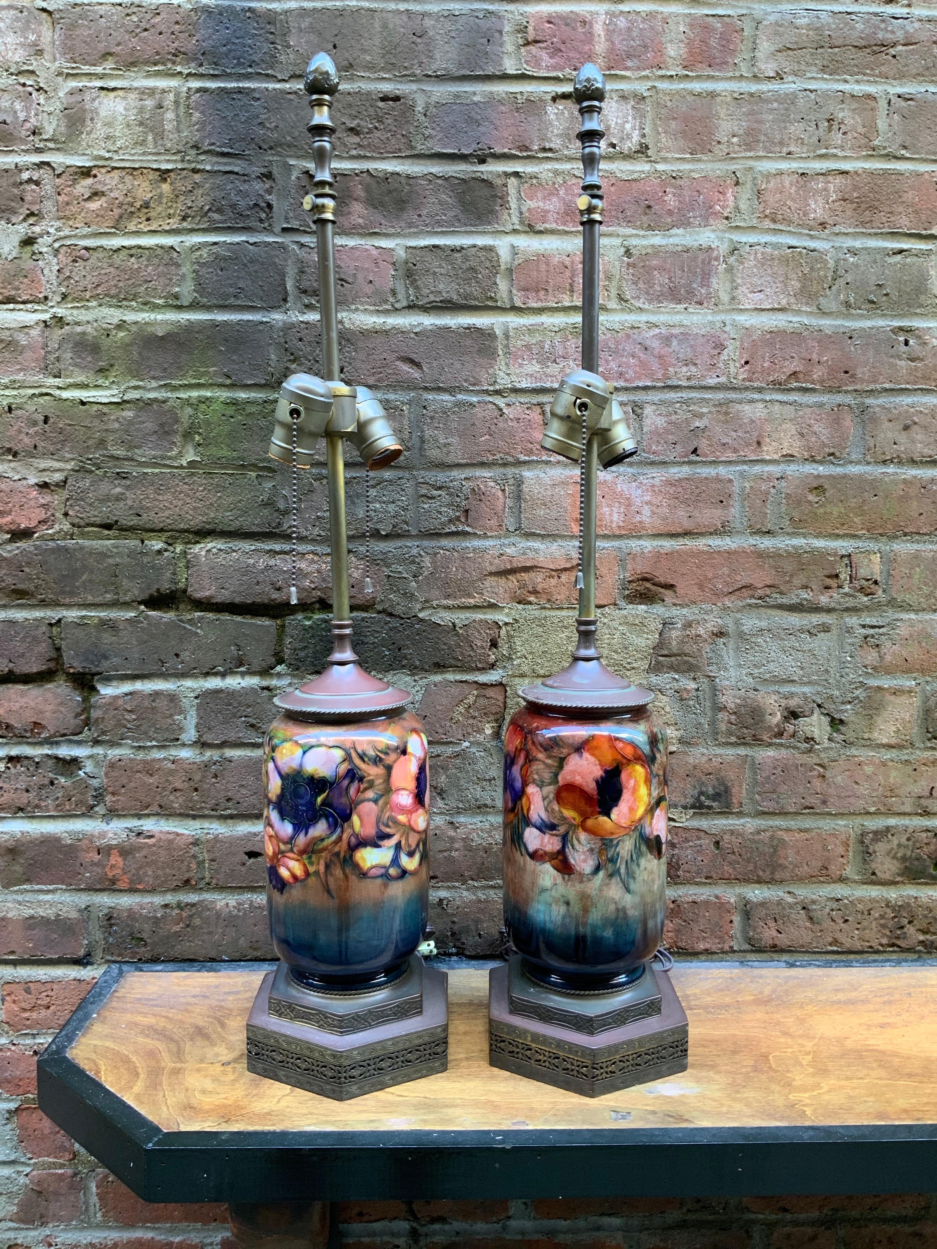 Hand-Painted Pair of Moorcroft English Art Pottery Lamps