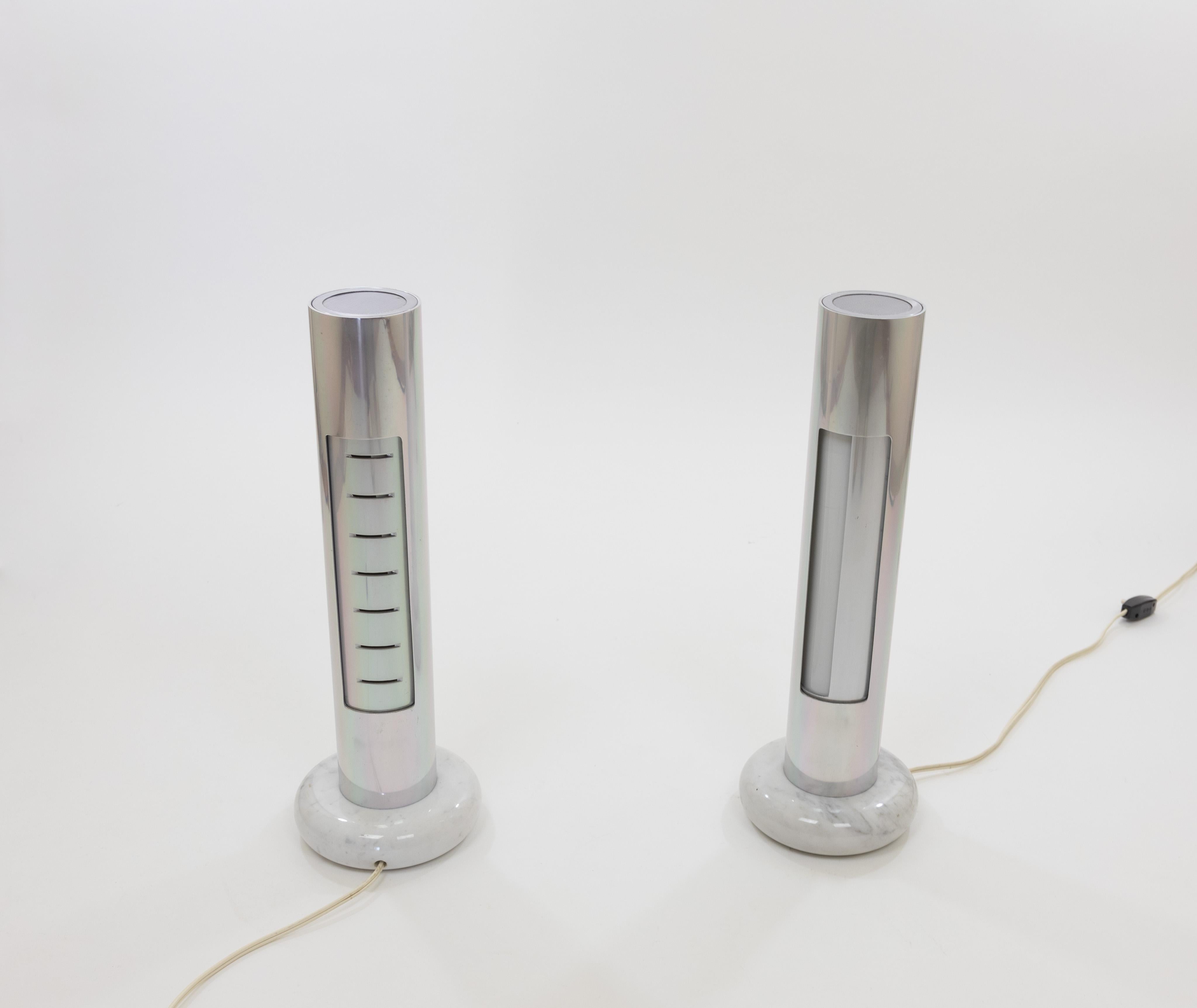 Aluminum Pair of Morgana table lamps by Enrico Panzeri for Nucleo Sormani, 1970s For Sale