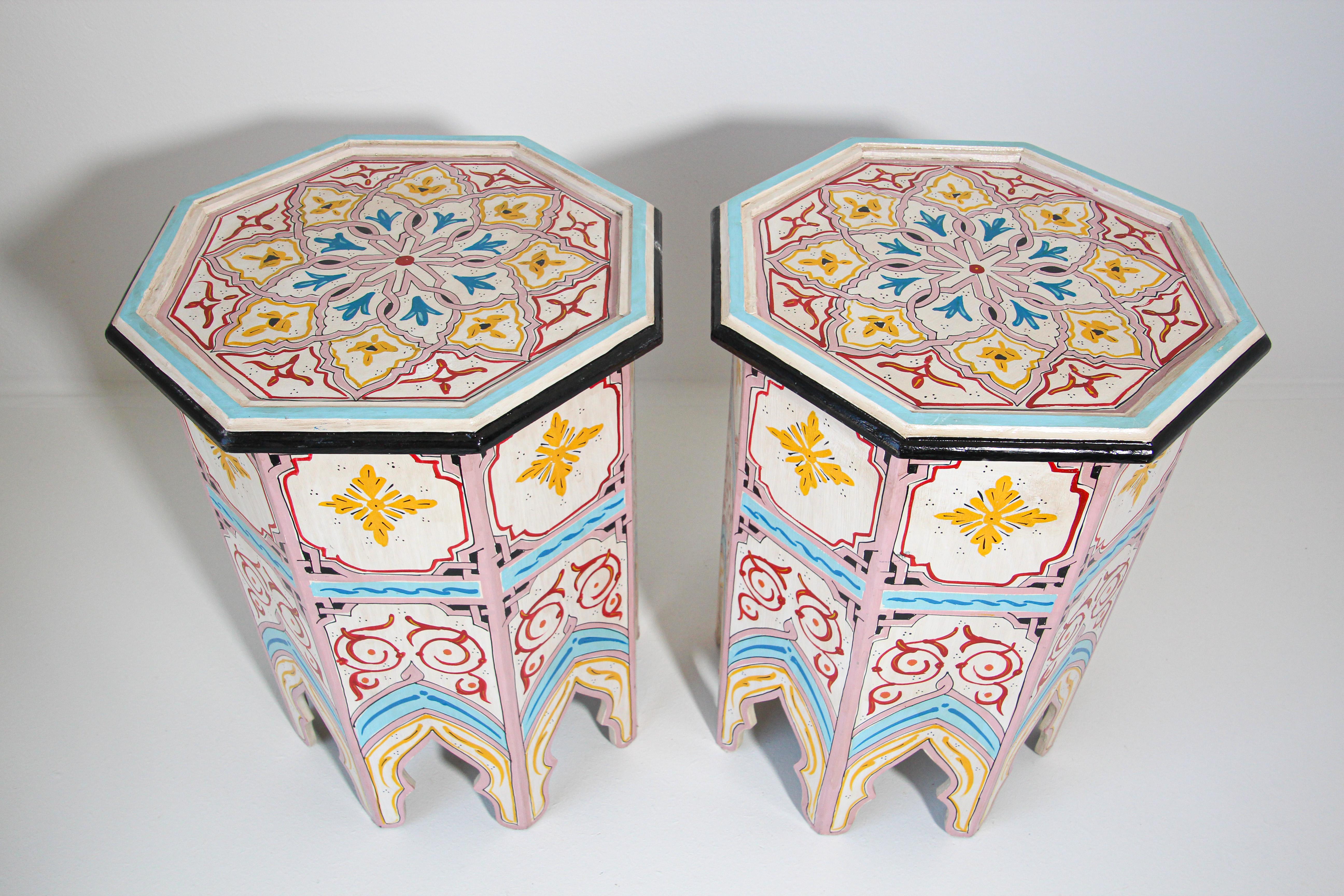 Pair of Moroccan Hand Painted Pedestal Tables In Good Condition In North Hollywood, CA