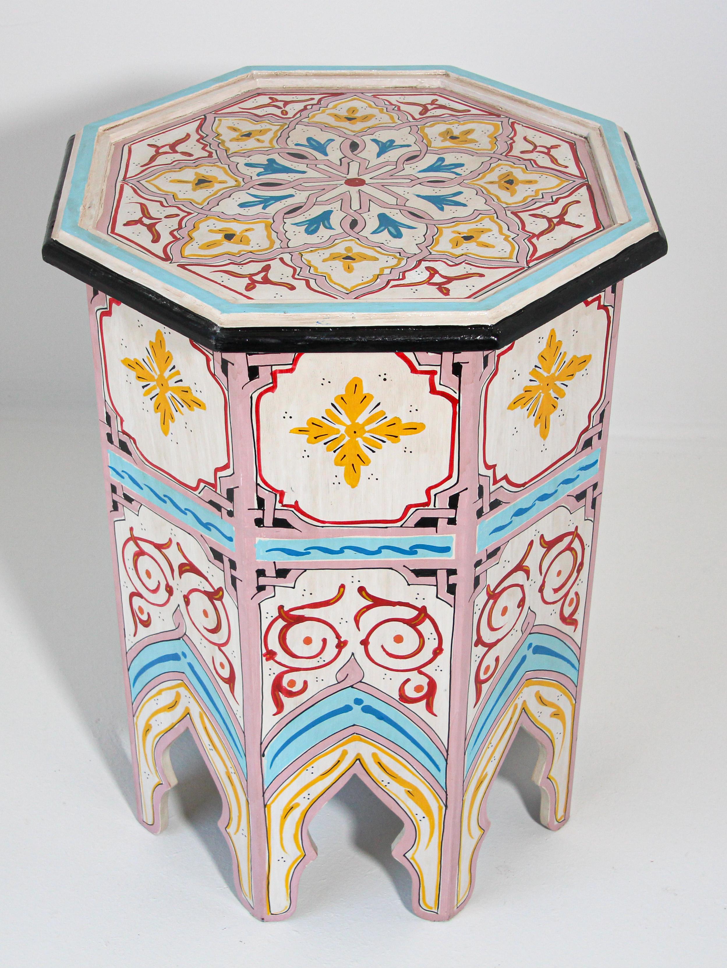 20th Century Pair of Moroccan Hand Painted Pedestal Tables
