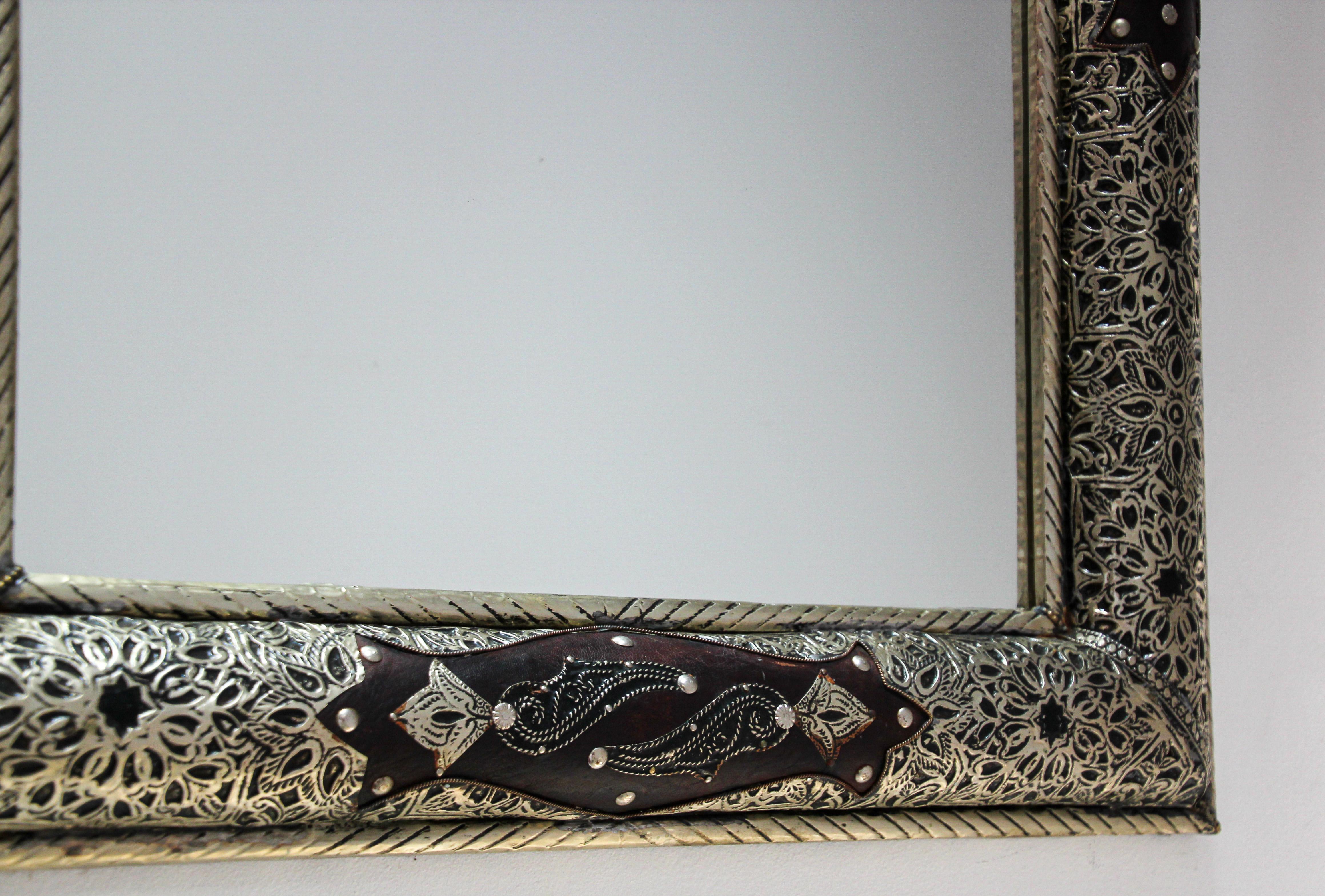 20th Century Pair of Moroccan Mirrors with Silvered Metal Filigree and Leather