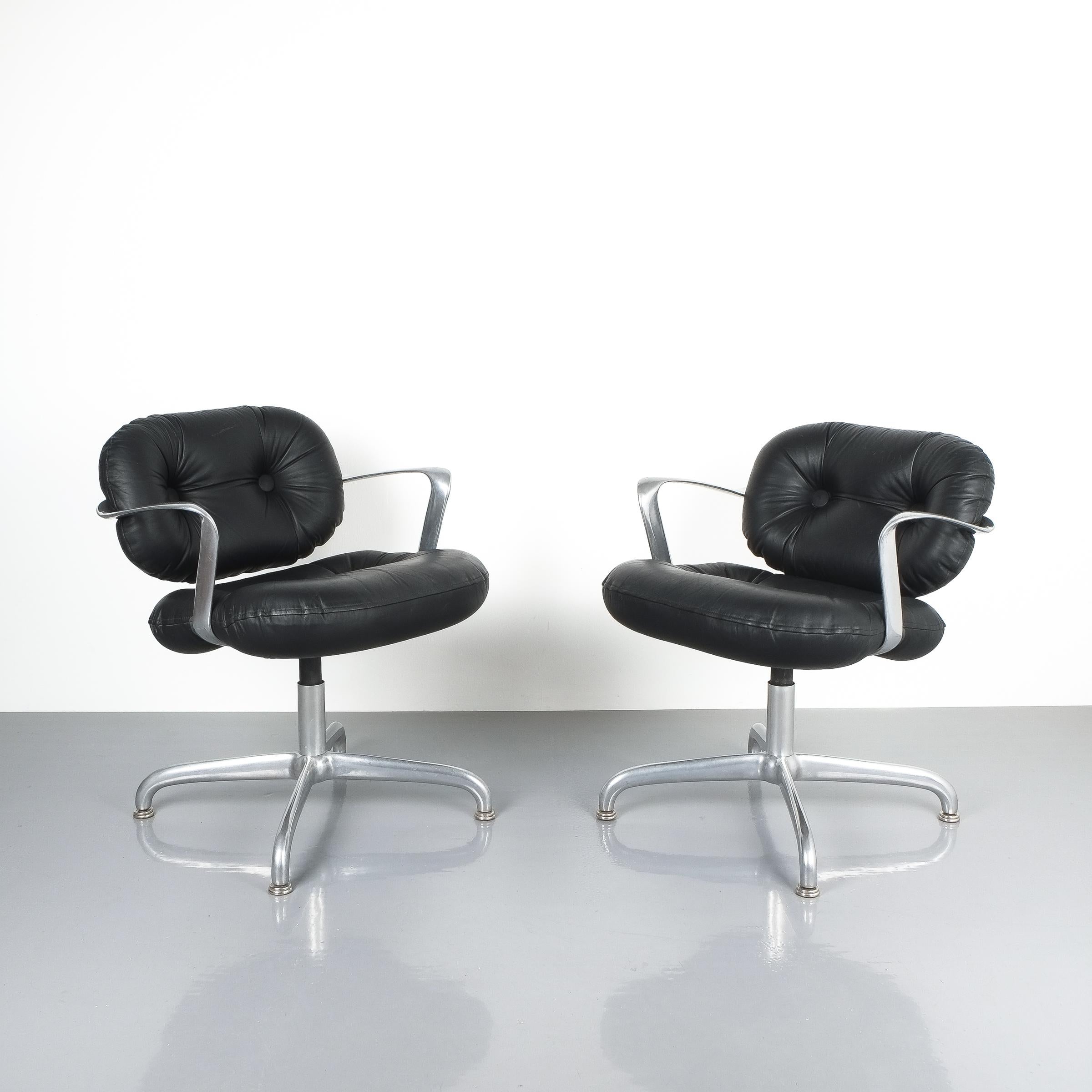 Mid-Century Modern Pair of Morrison and Hannah Knoll Office Chair Aluminium Black Leather