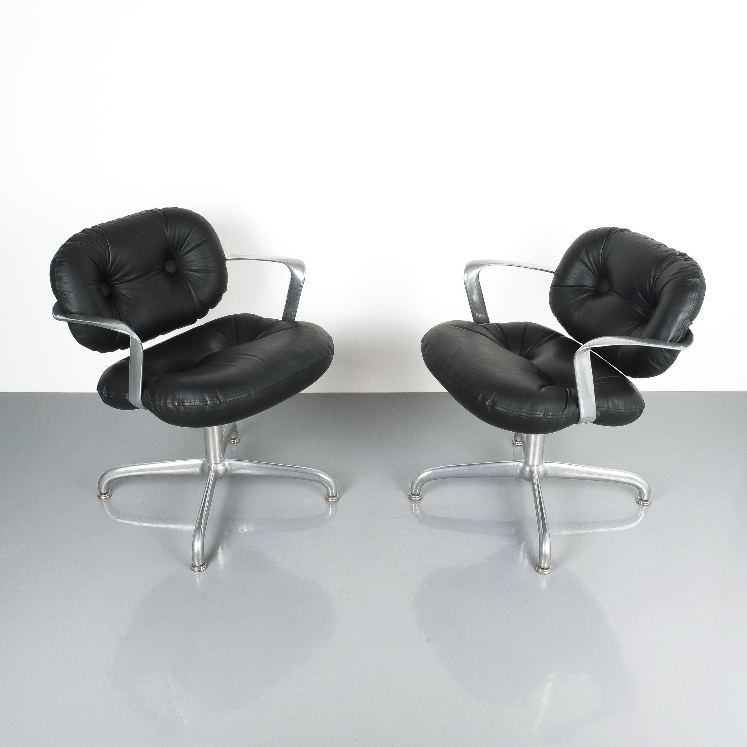 American Pair of Morrison and Hannah Knoll Office Chair Aluminium Black Leather