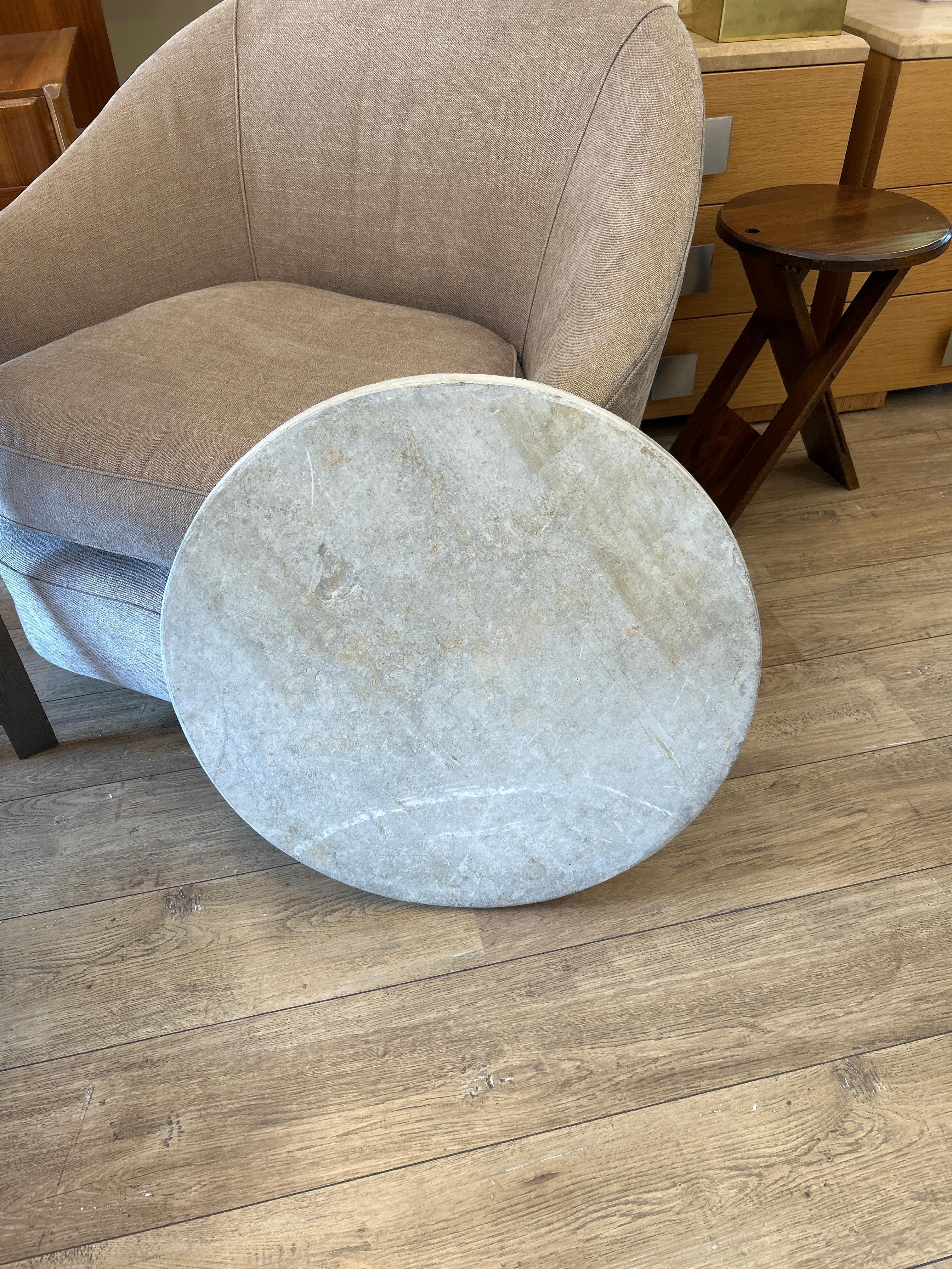 Pareja de mesas auxiliares de mosaico, S. XX en venta 2